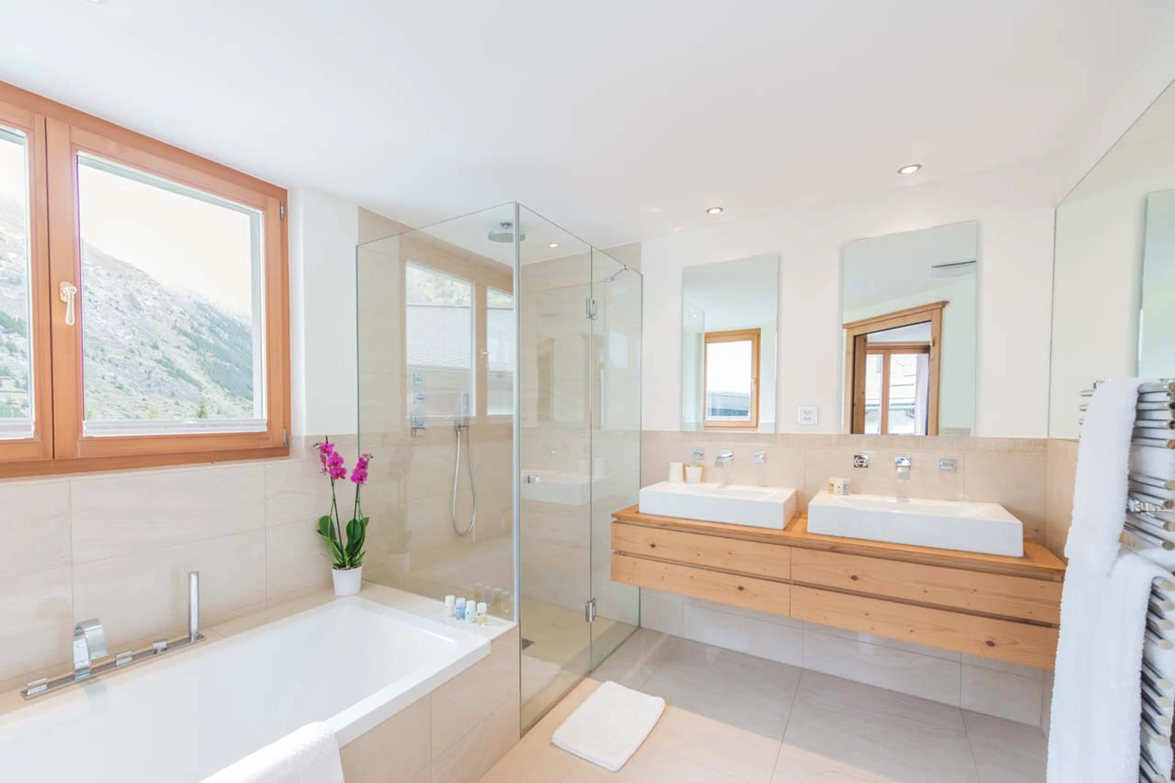 Master bathroom at Apartment D'Amore in Zermatt