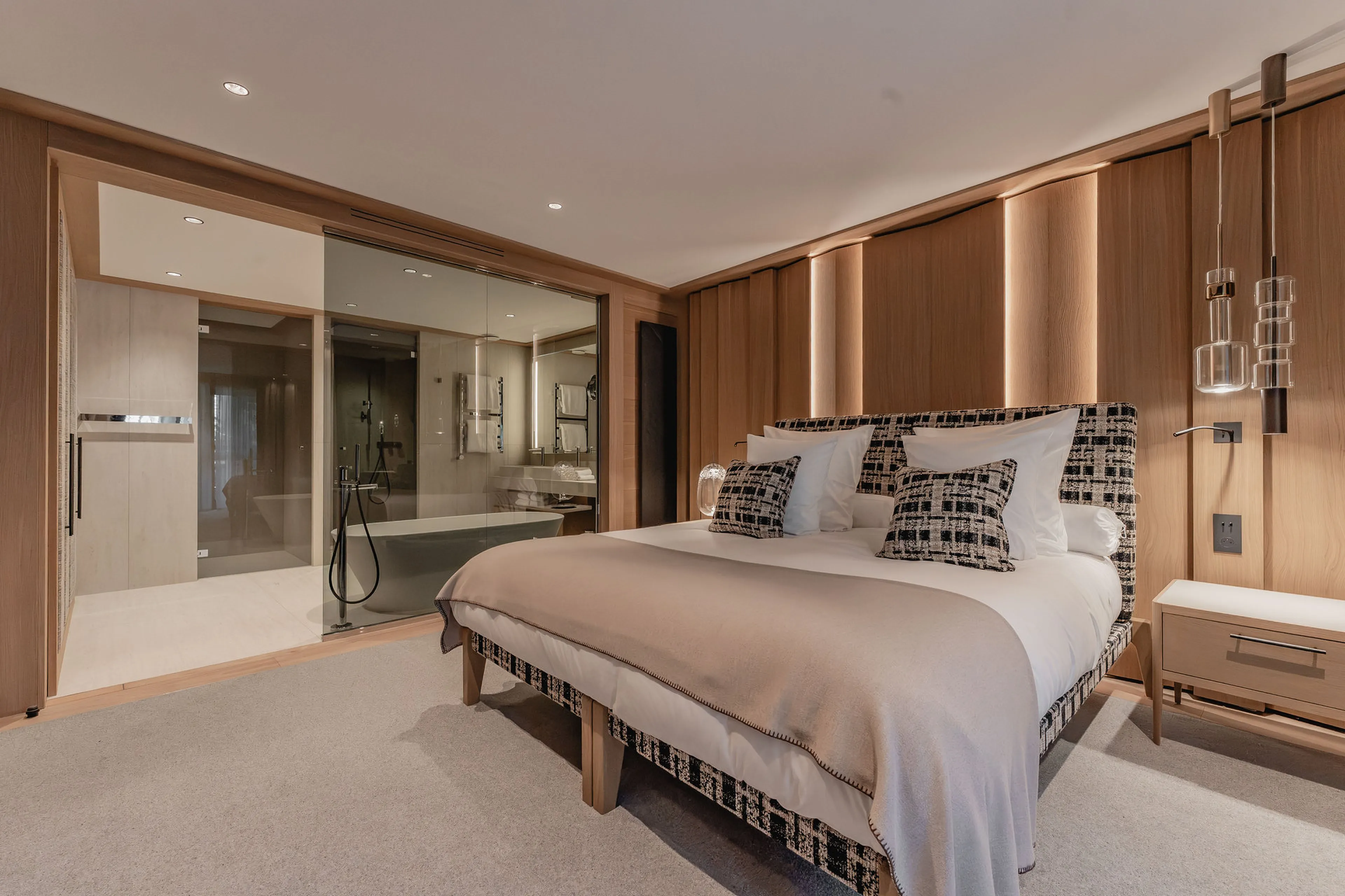 Bedroom 5 bed at Apartment L'Enjopa in Val d'Isere