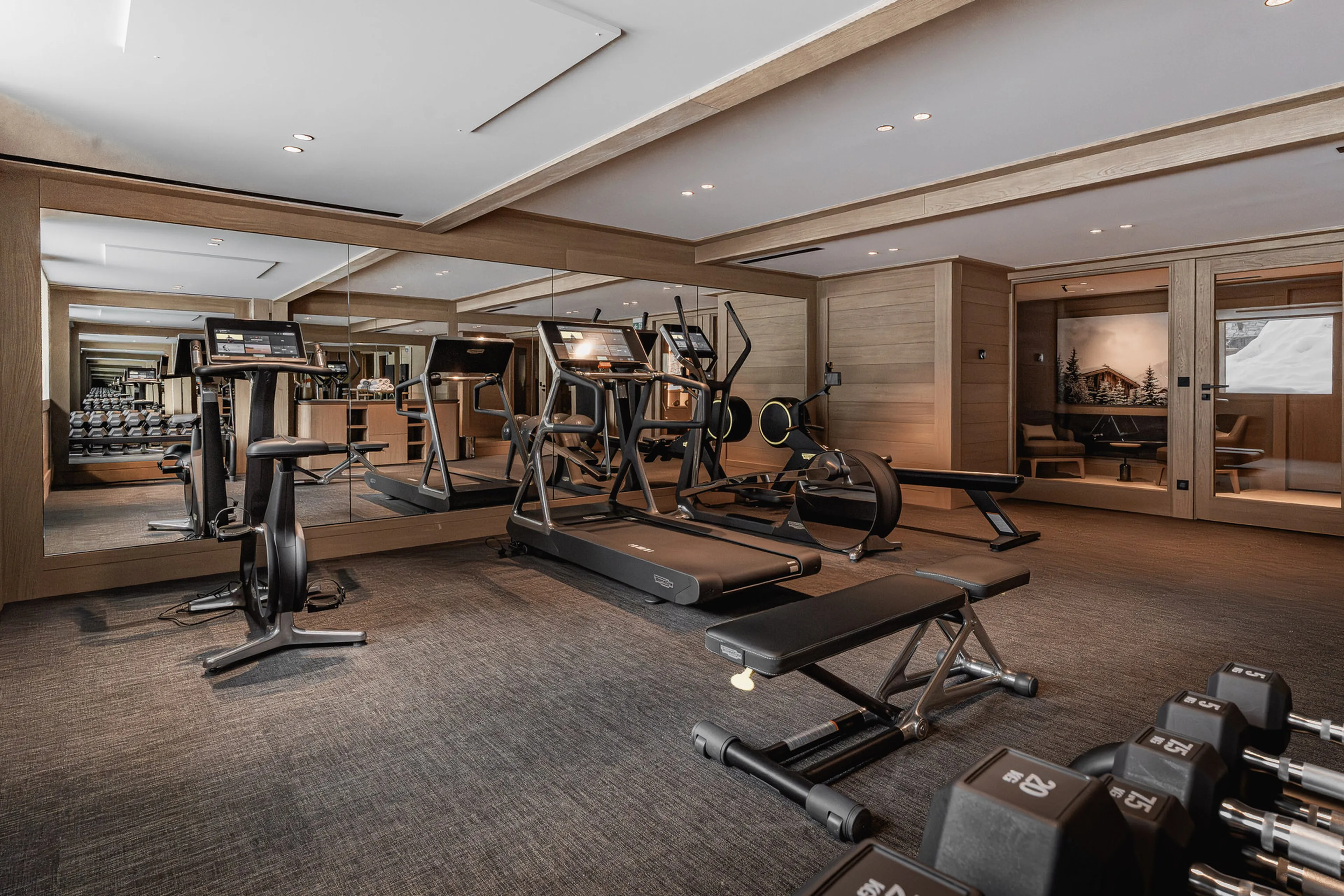 Shared gym at Apartment L'Enjopa in Val d'Isere