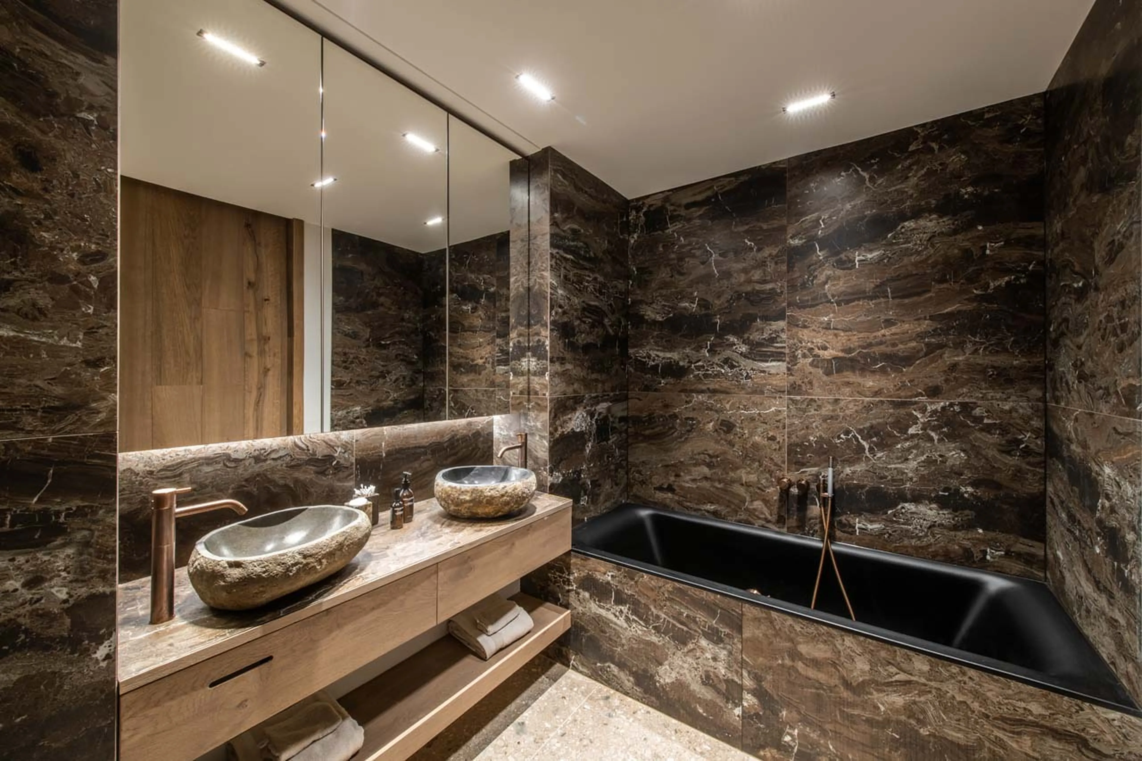 Bathroom one at Apartment Galzig in St Anton