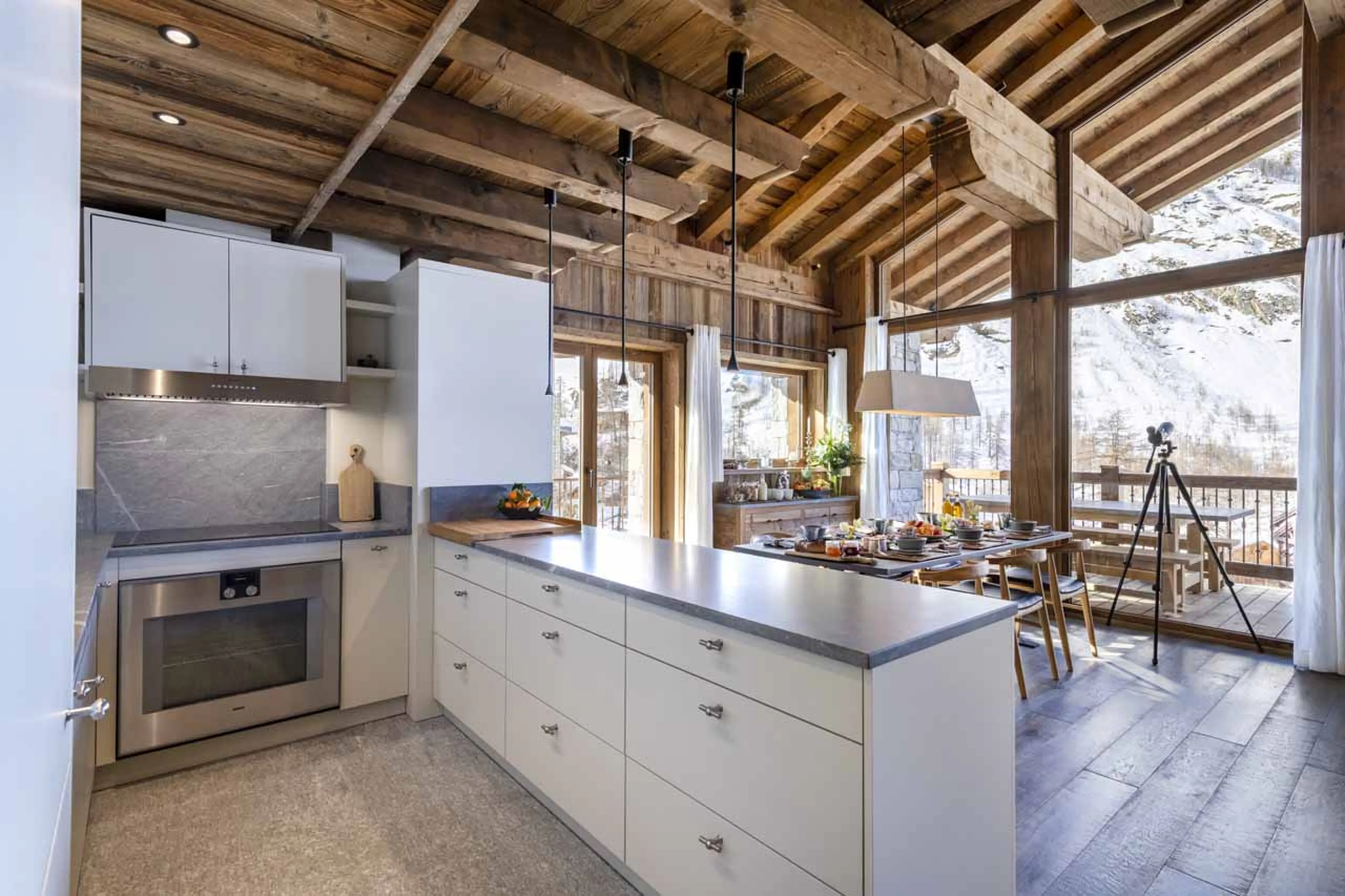 Modern kitchen at Apartment Grand Pre 4 in Val d'Isere