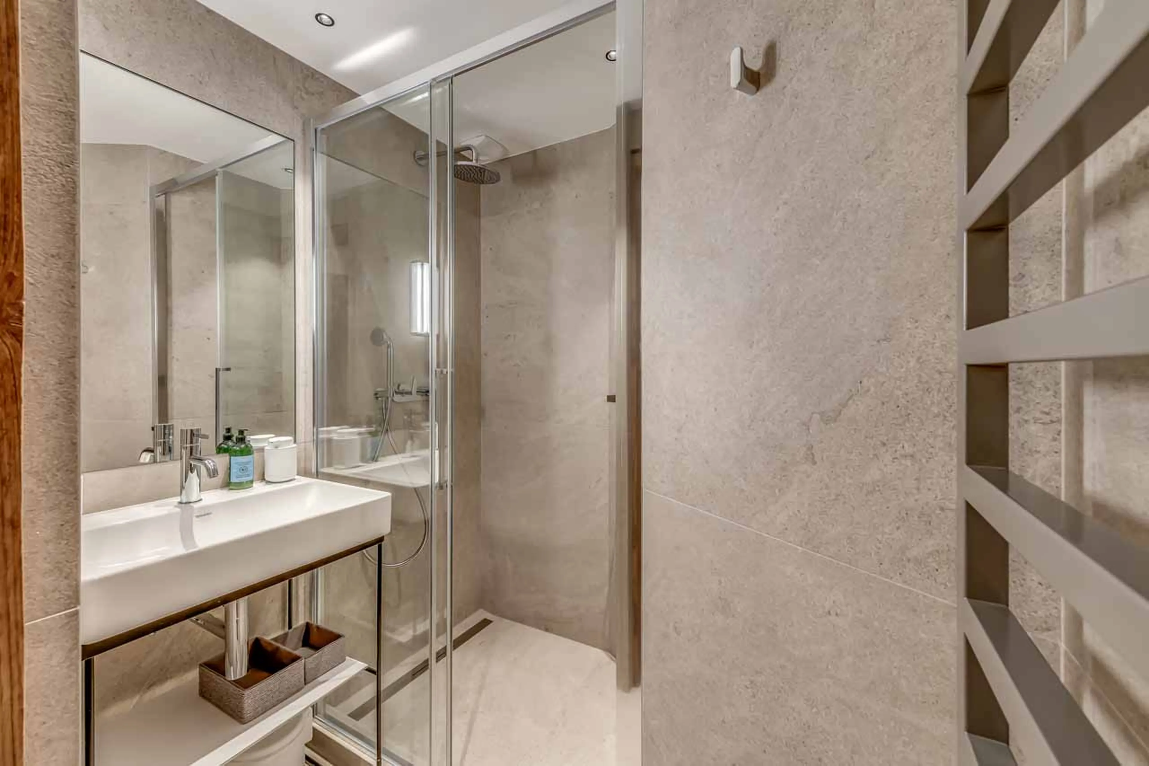 Shower room at Apartment Josanne in Meribel