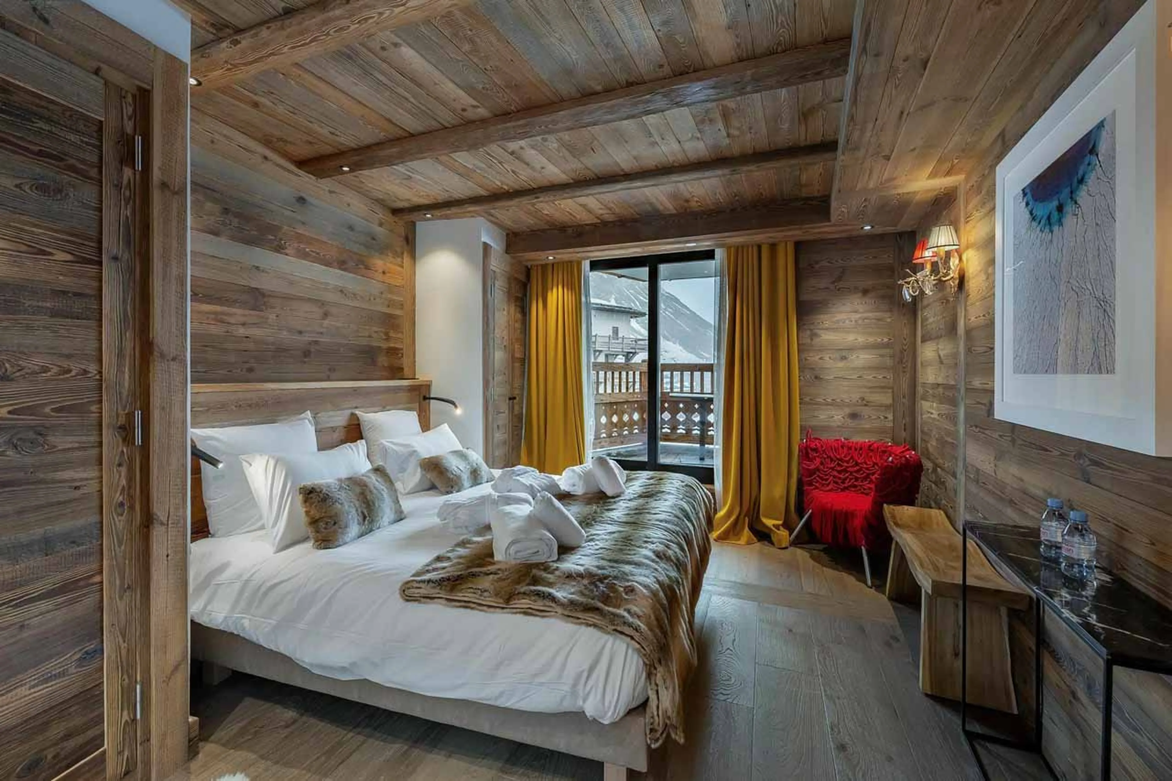 Bedroom 3 en-suite at Apartment La Face 1 in Val d'Isere