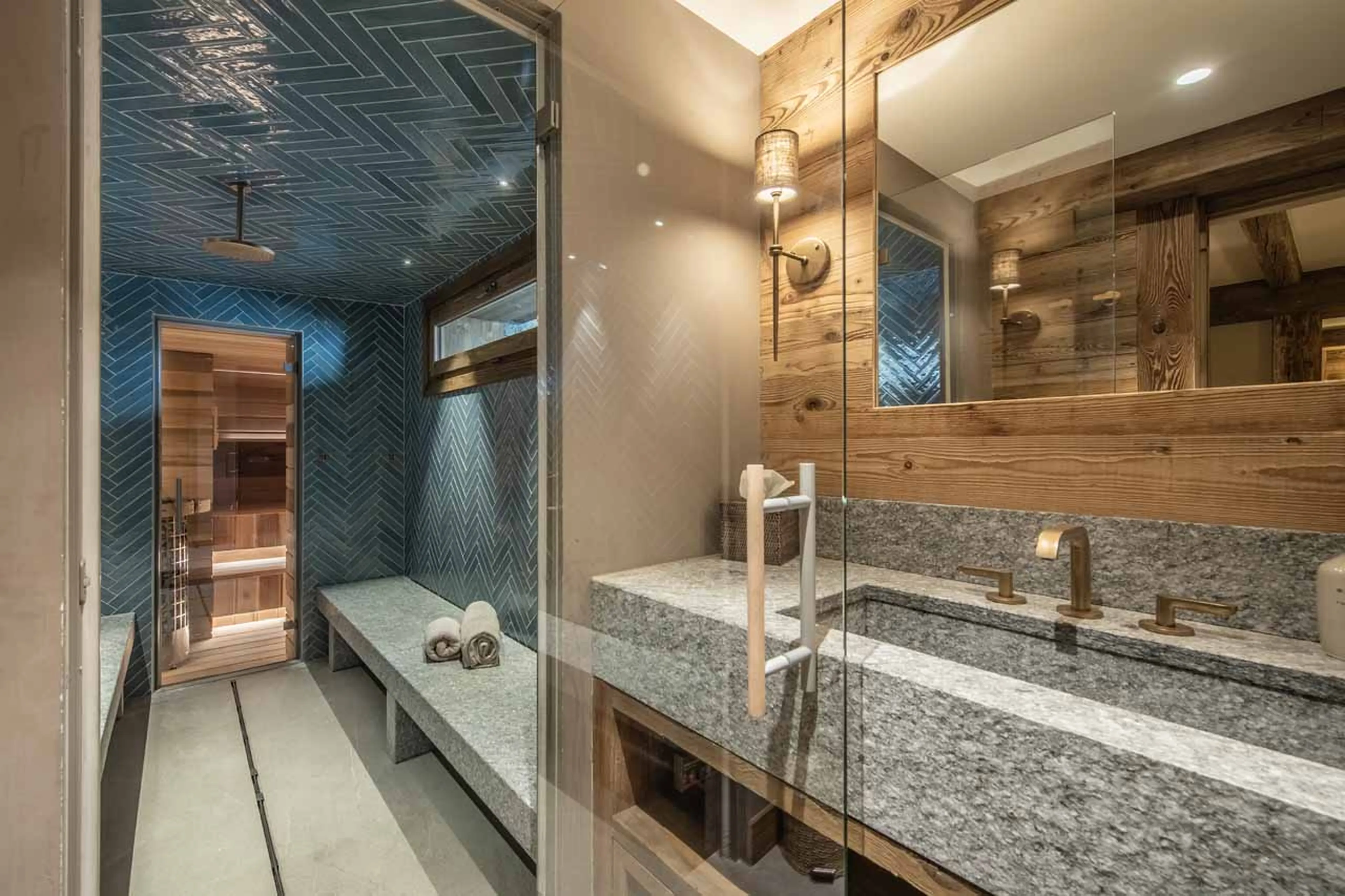 Spa at Apartment La Gelinotte in Val d'Isere