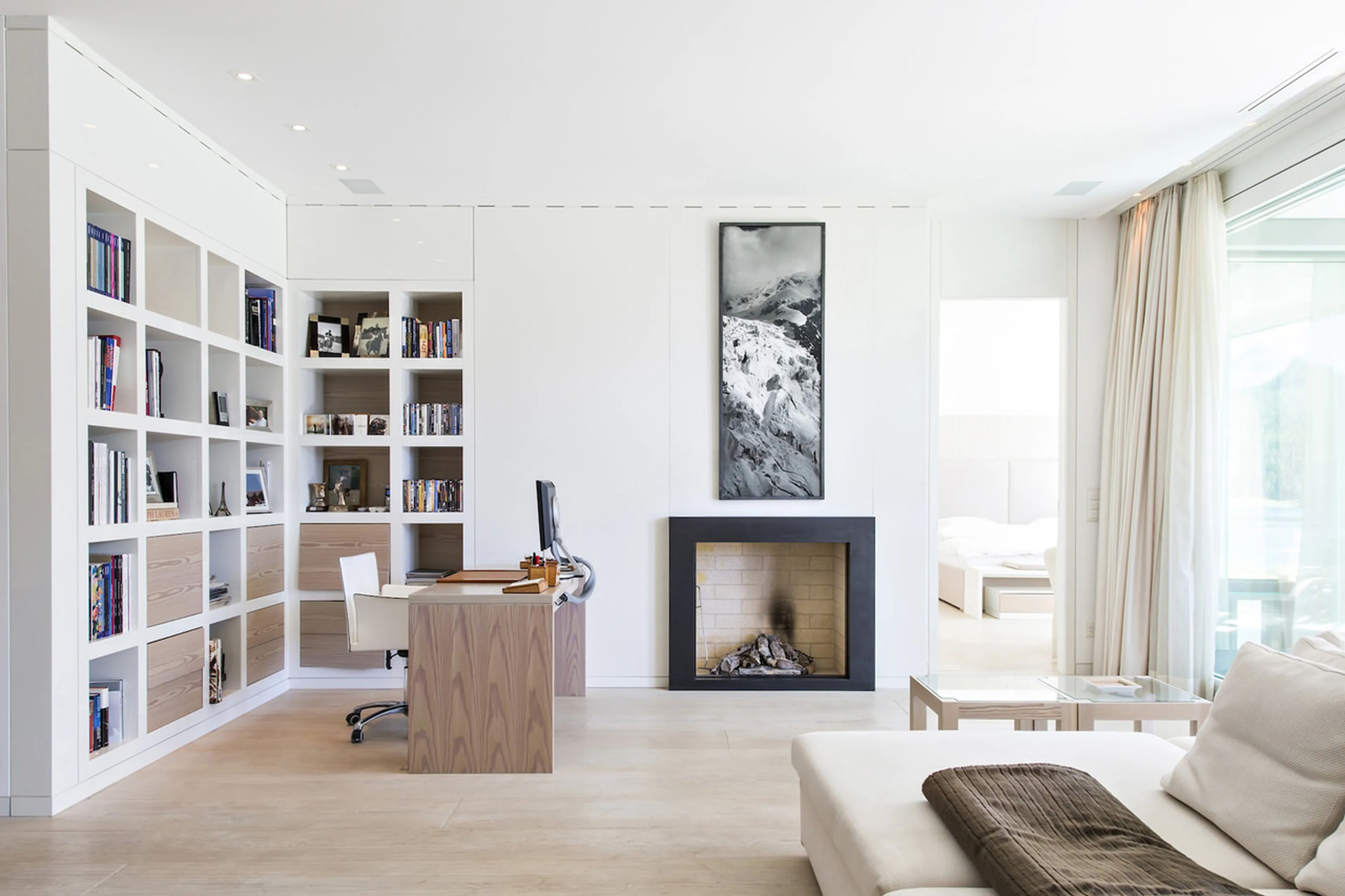 Office area in Apartment Lakeside in St Moritz