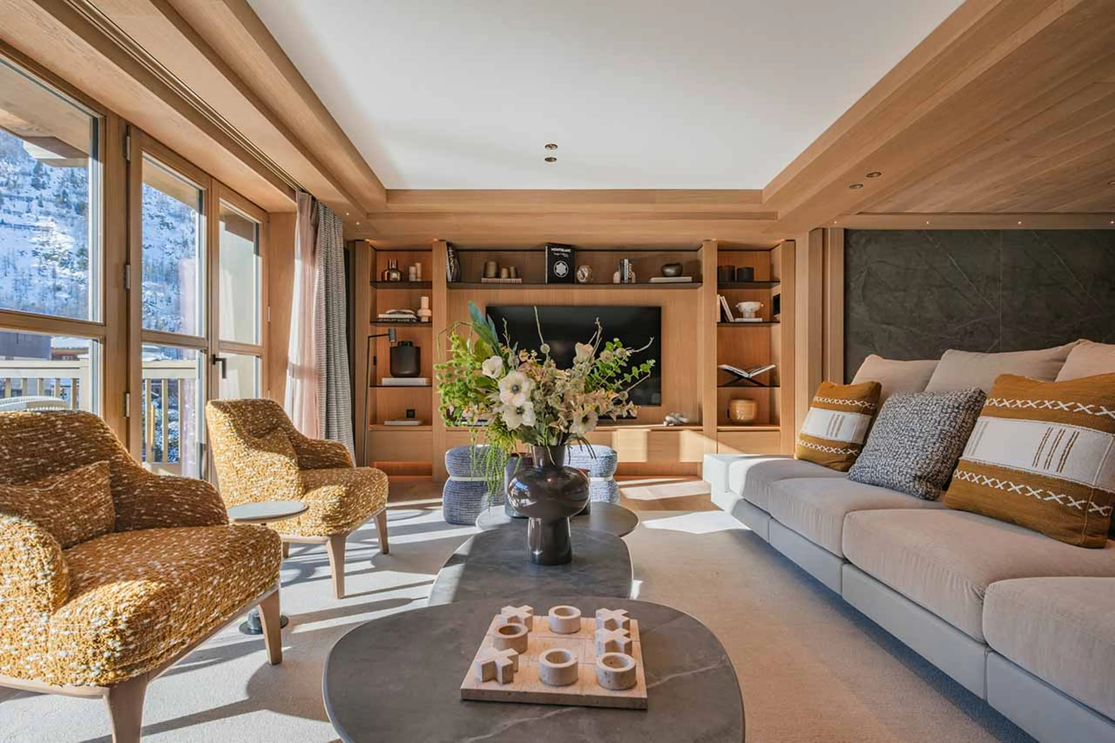 Open-plan living at Apartment Le Parc Marceau in Val d'Isere