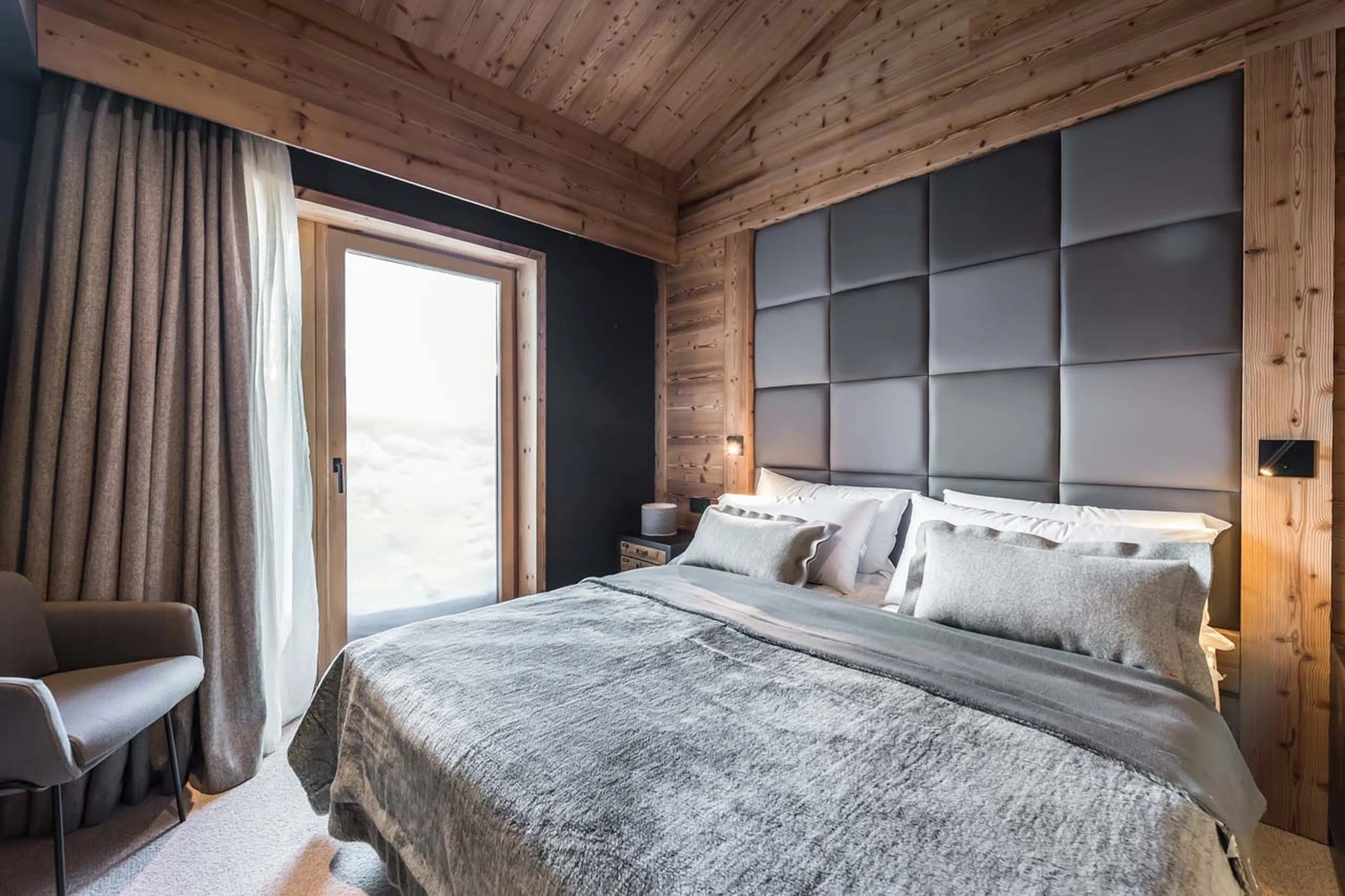 Bedroom one at Apartment Lorenzo in Val d'Isere