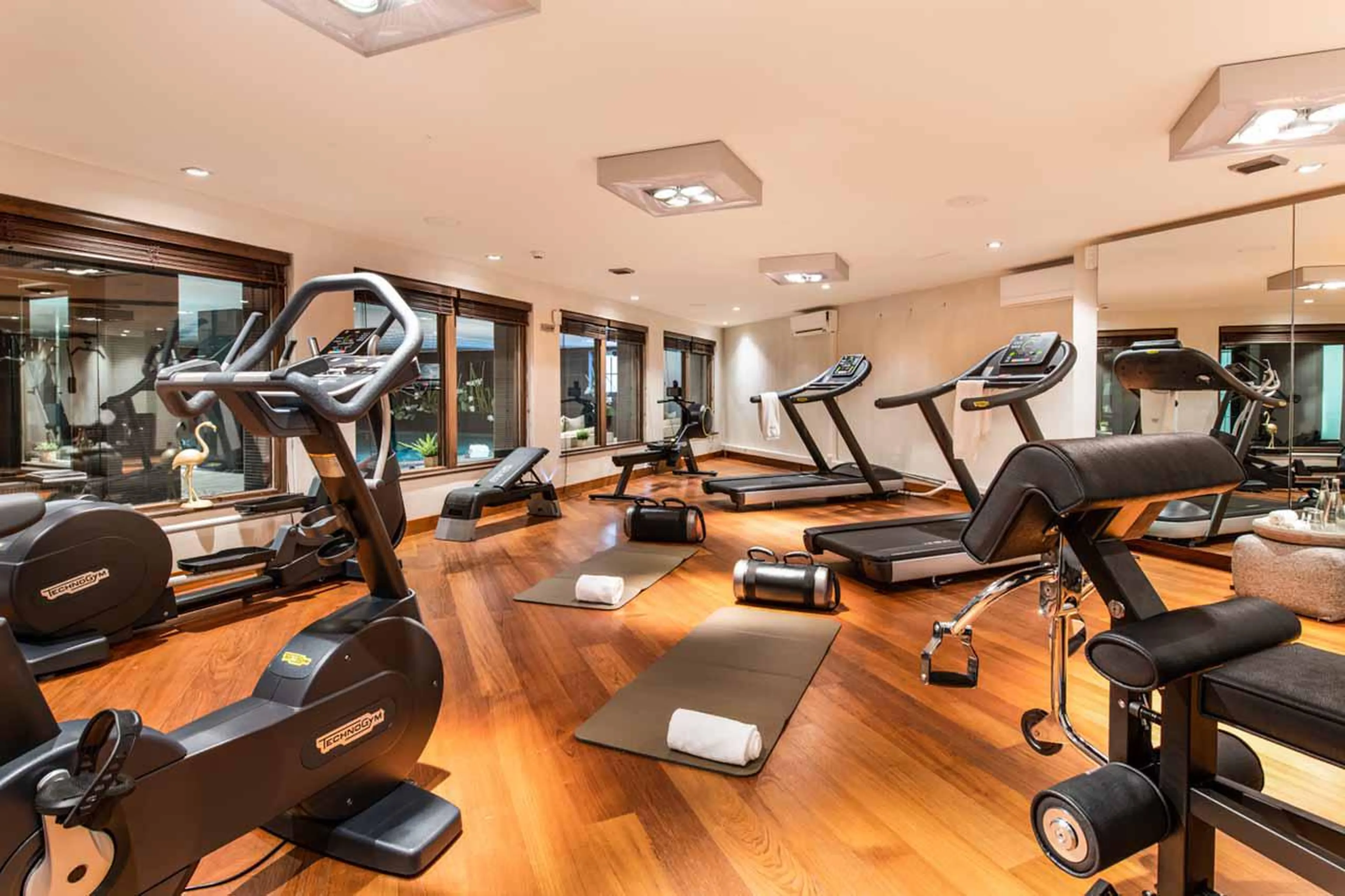 Communal fitness area within Manali Lodge hotel at Apartment Makalu in Courchevel 1650