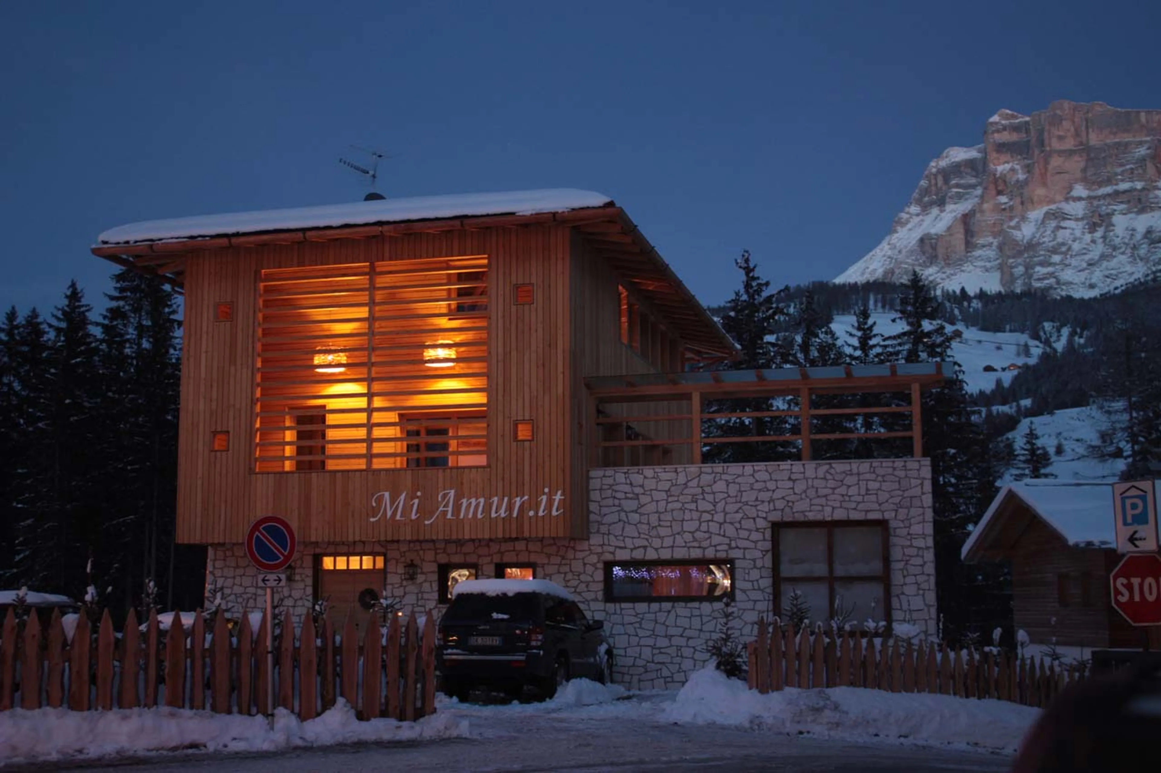 External parking at Chalet Mi Amur in Alta Badia