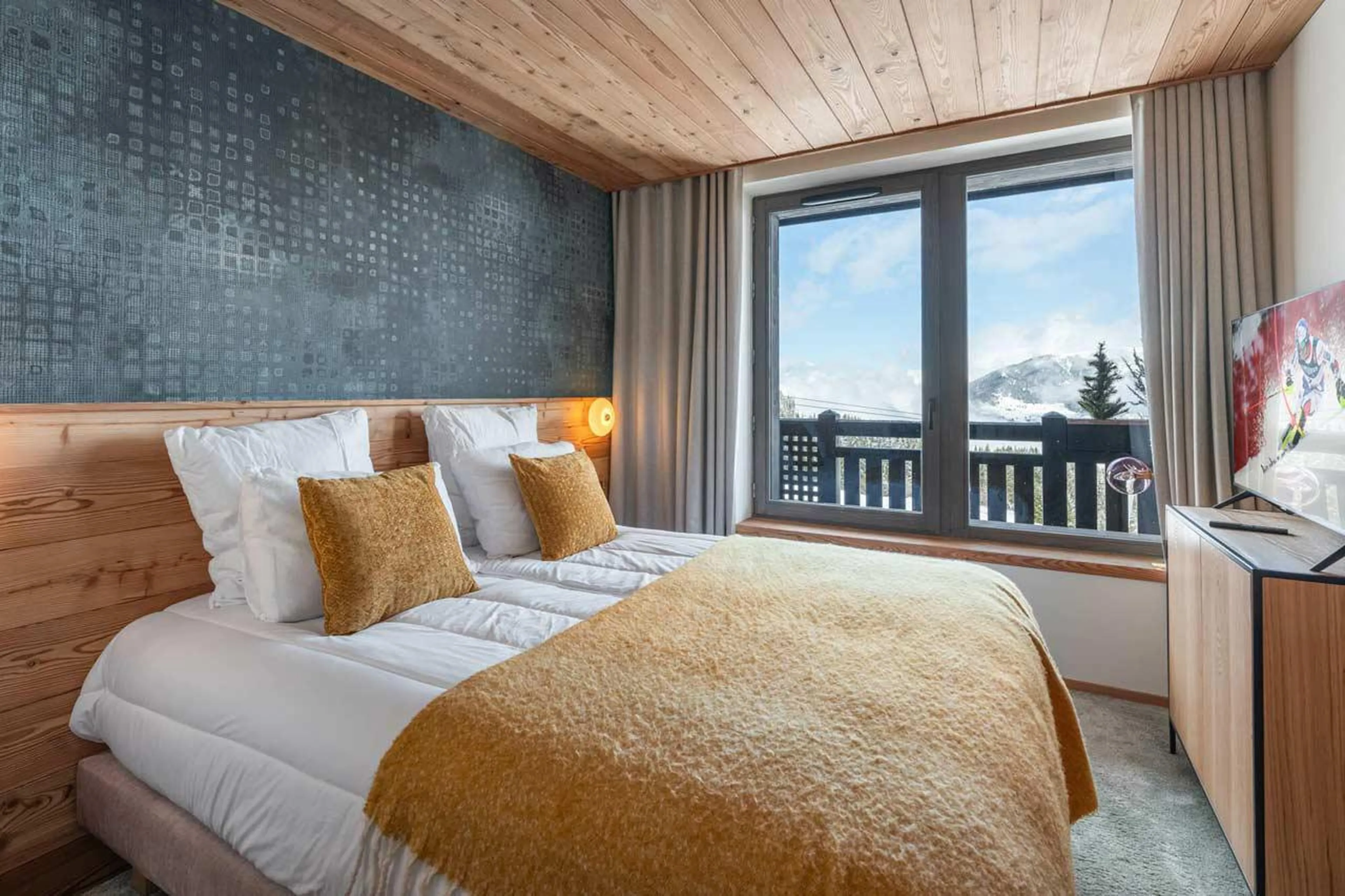 Bedroom three in Apartment Mistero in Courchevel 1850