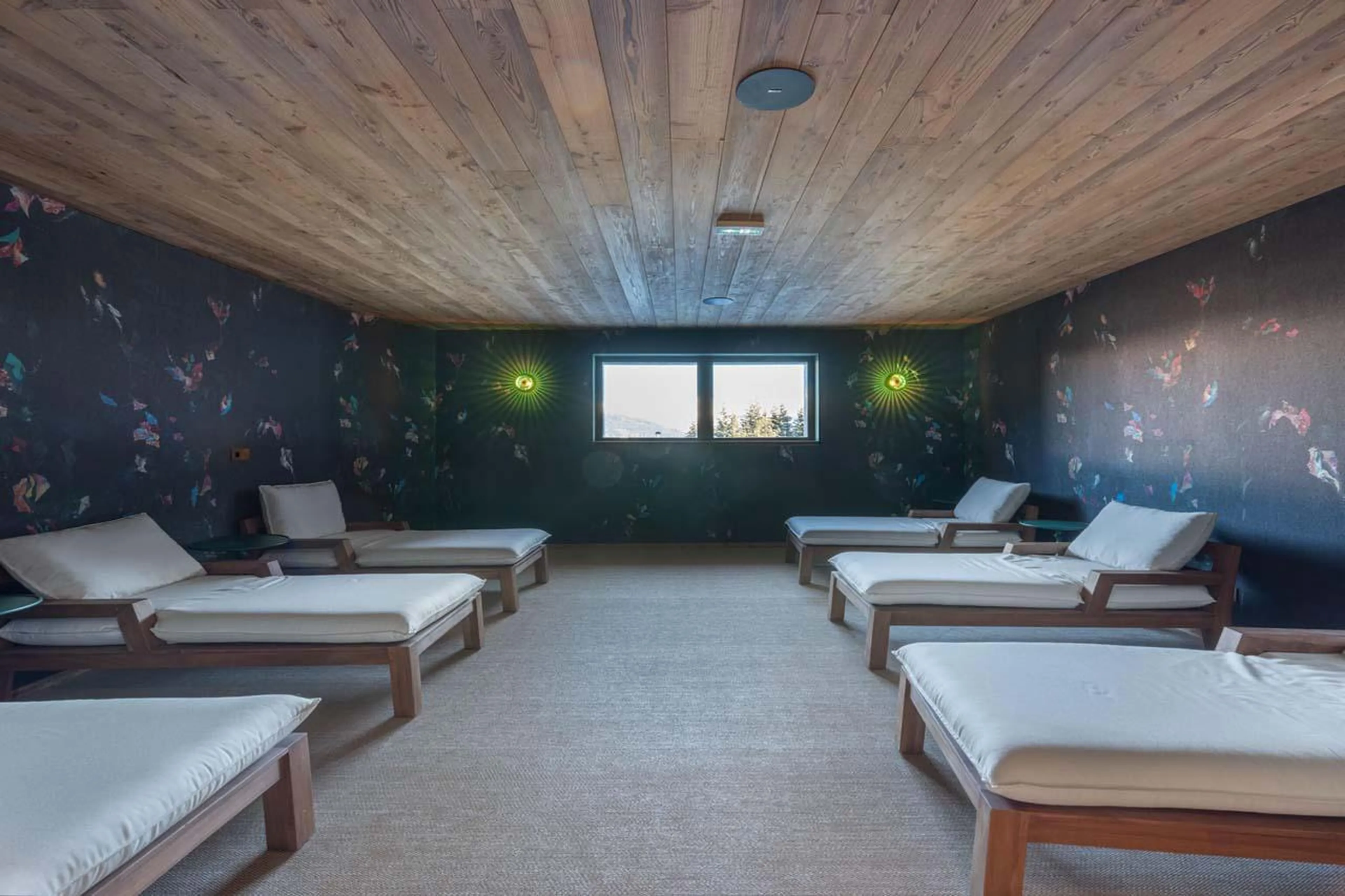 Relaxation area at Apartment Mistero in Courchevel 1850