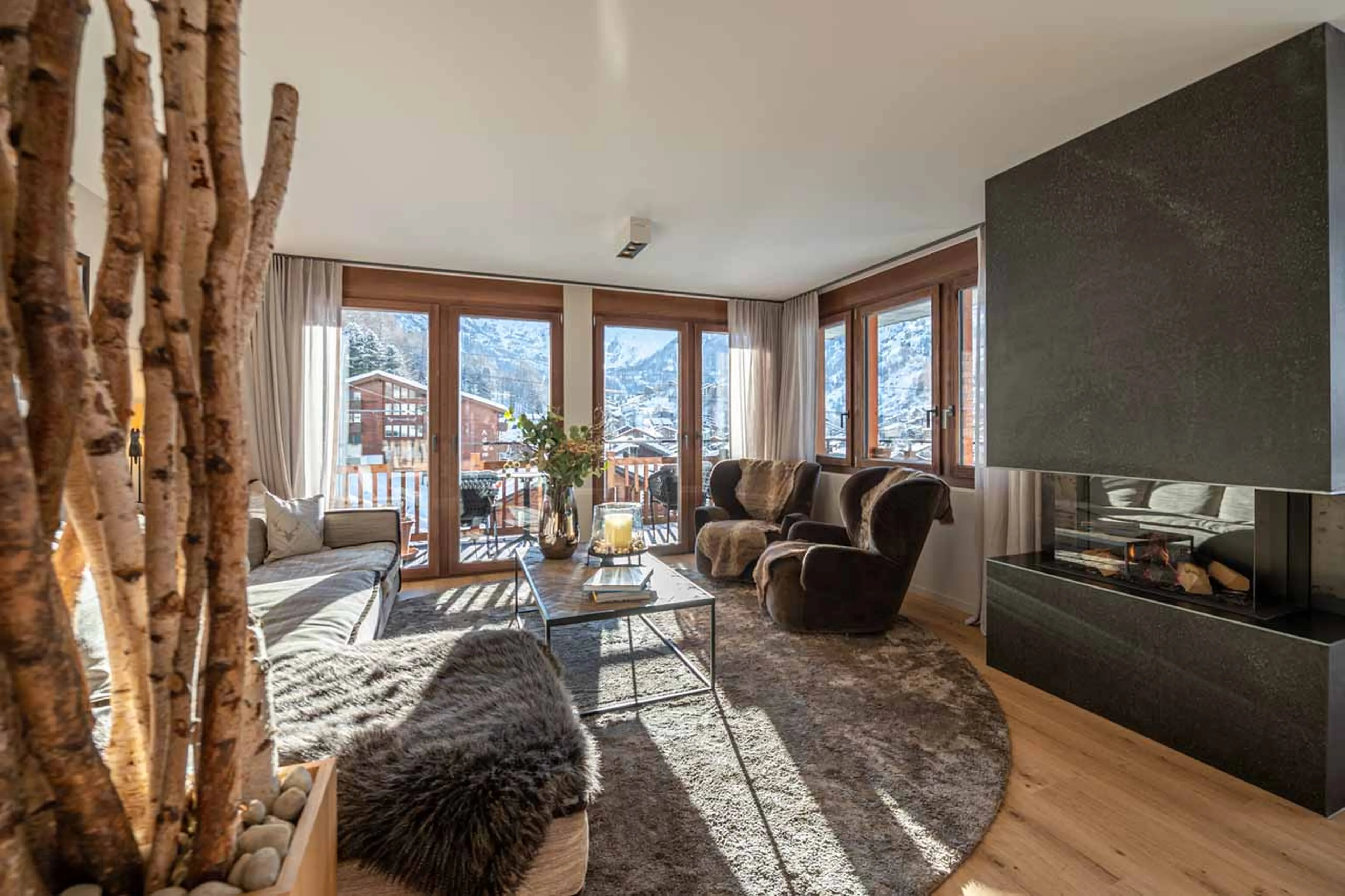Open plan living area at Apartment Nabucco in Zermatt