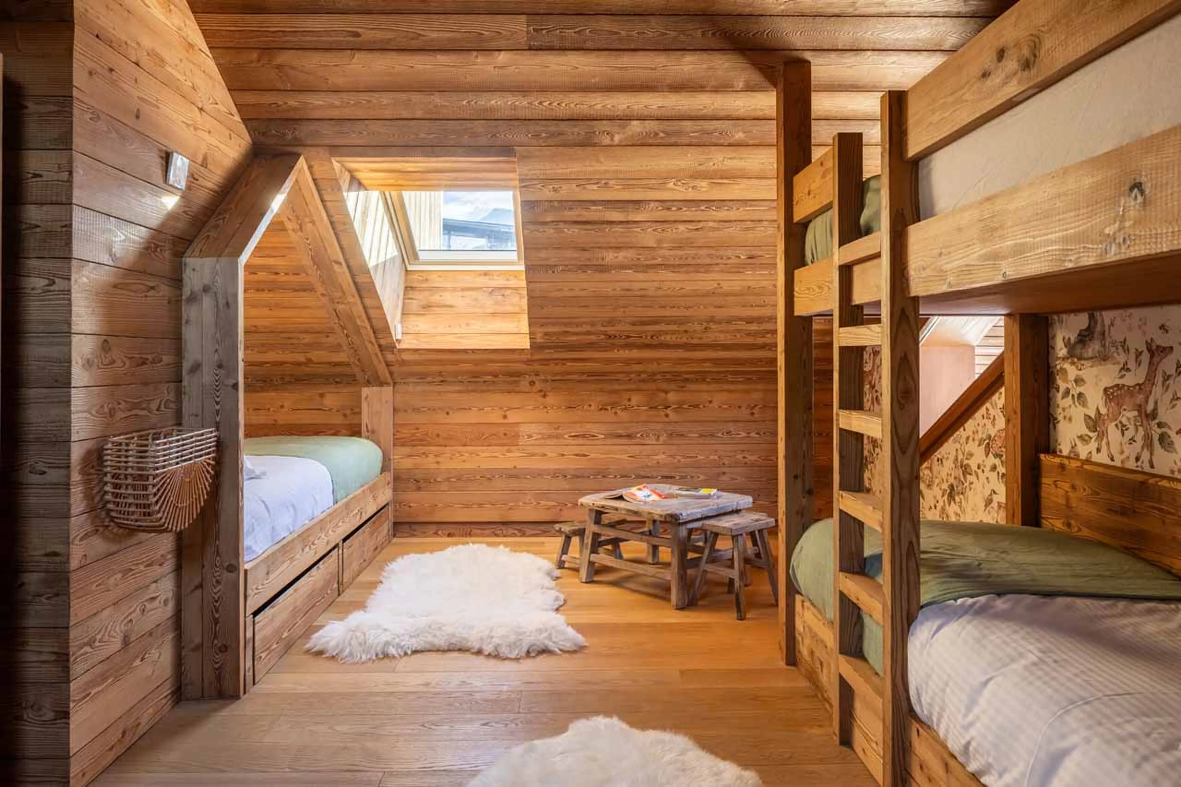 Bedroom seven at Apartment Nanuq in Meribel