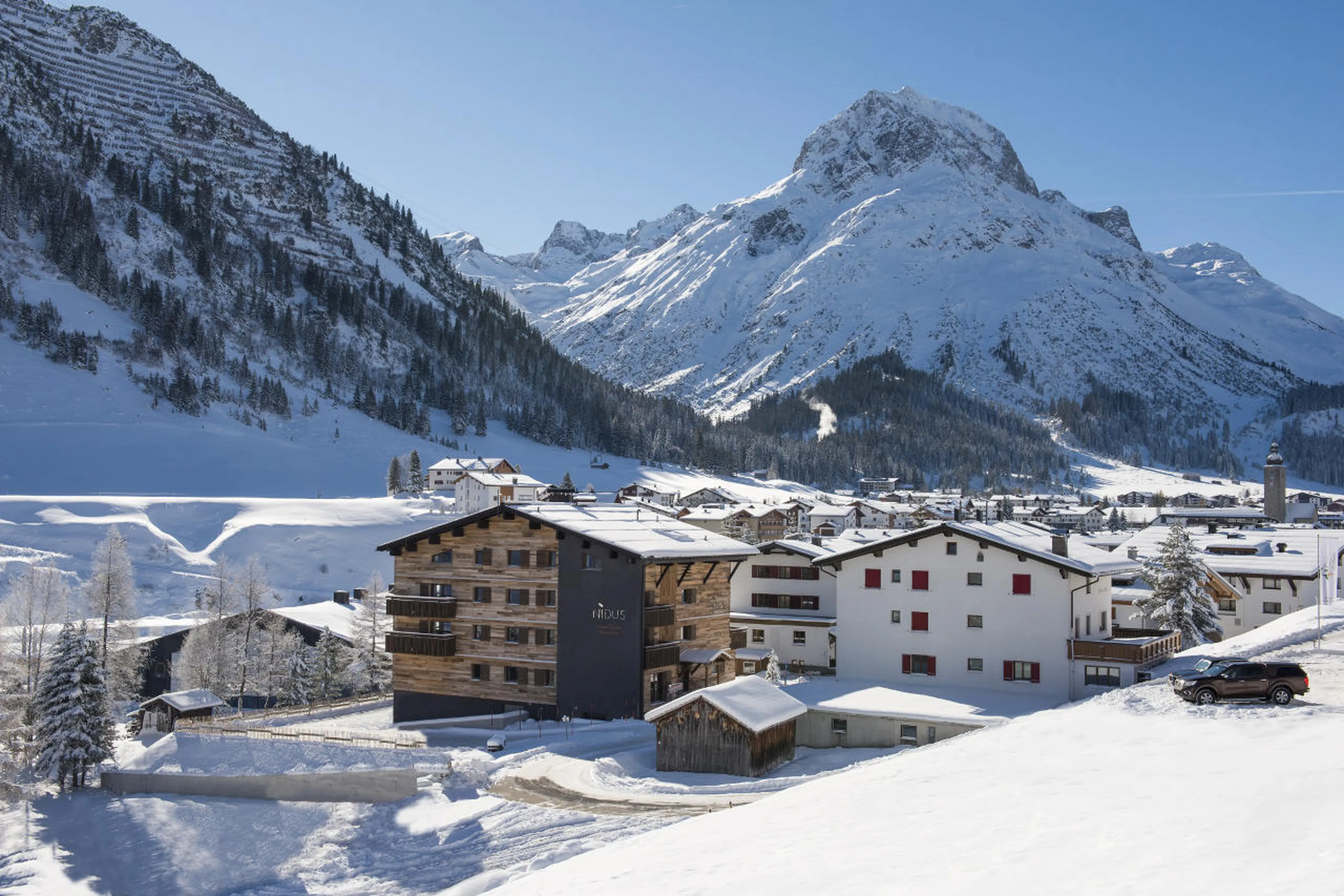 Nidus Apartment 1 in Lech is a 3 minute drive from the village centre