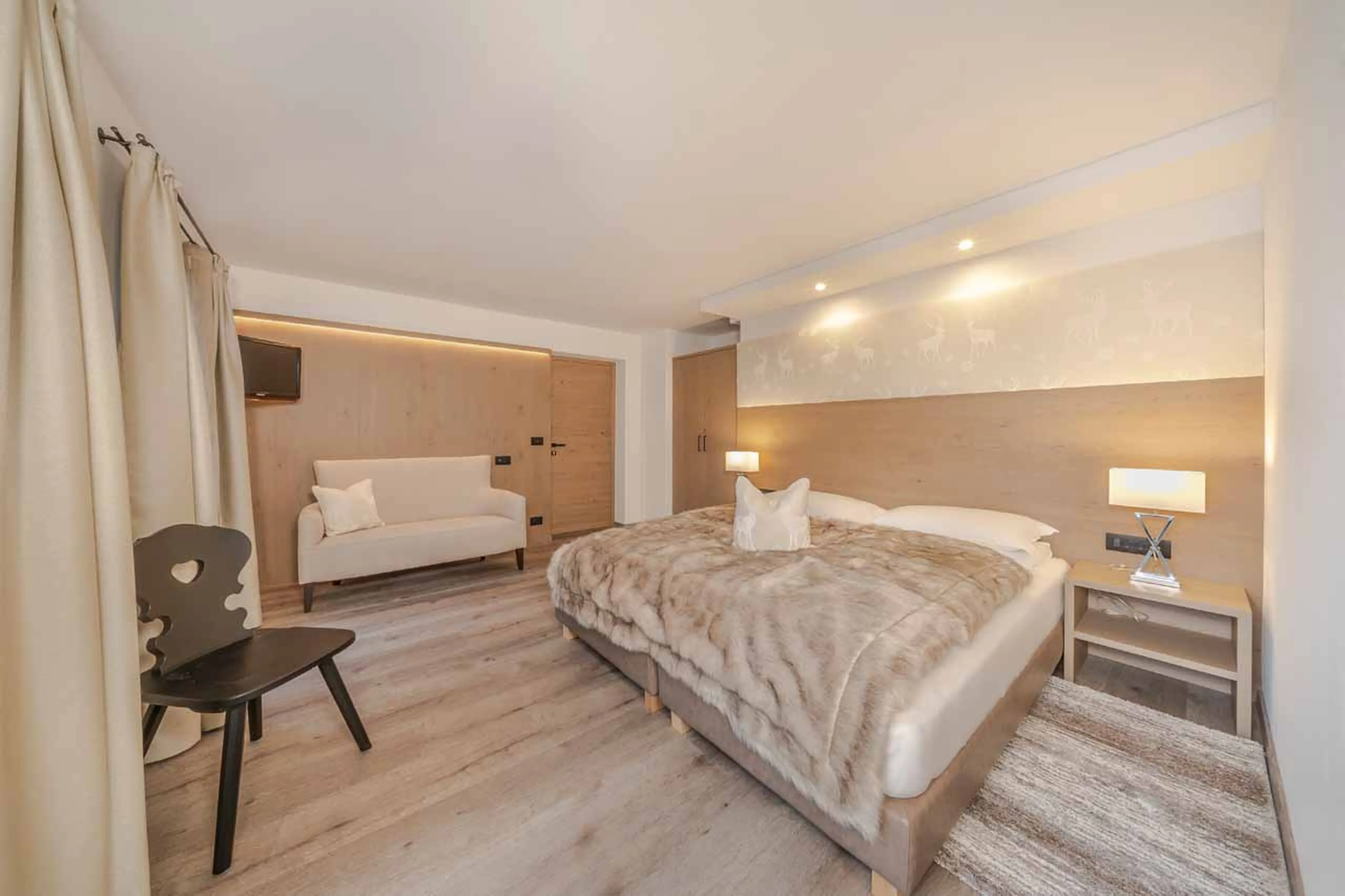 Bedroom one at Apartment Panorama in Val Gardena