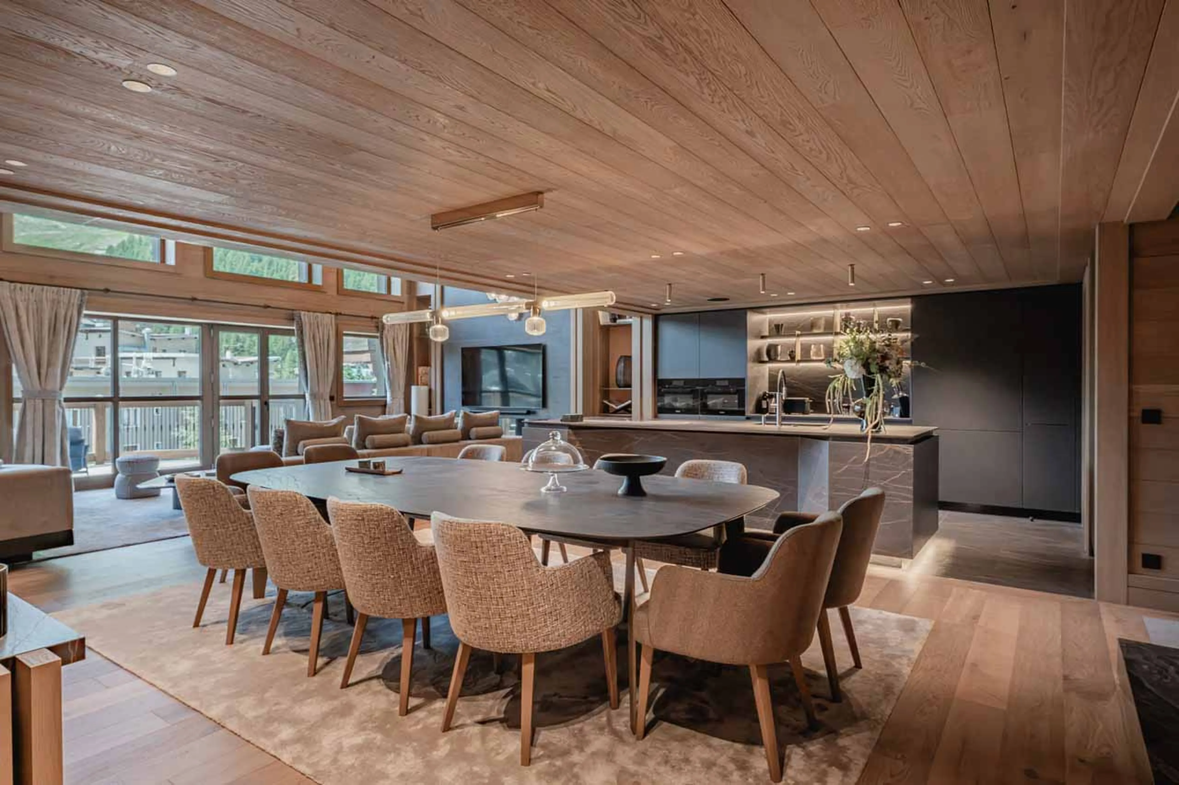 Dining table at Apartment Pistini in Val d'Isere