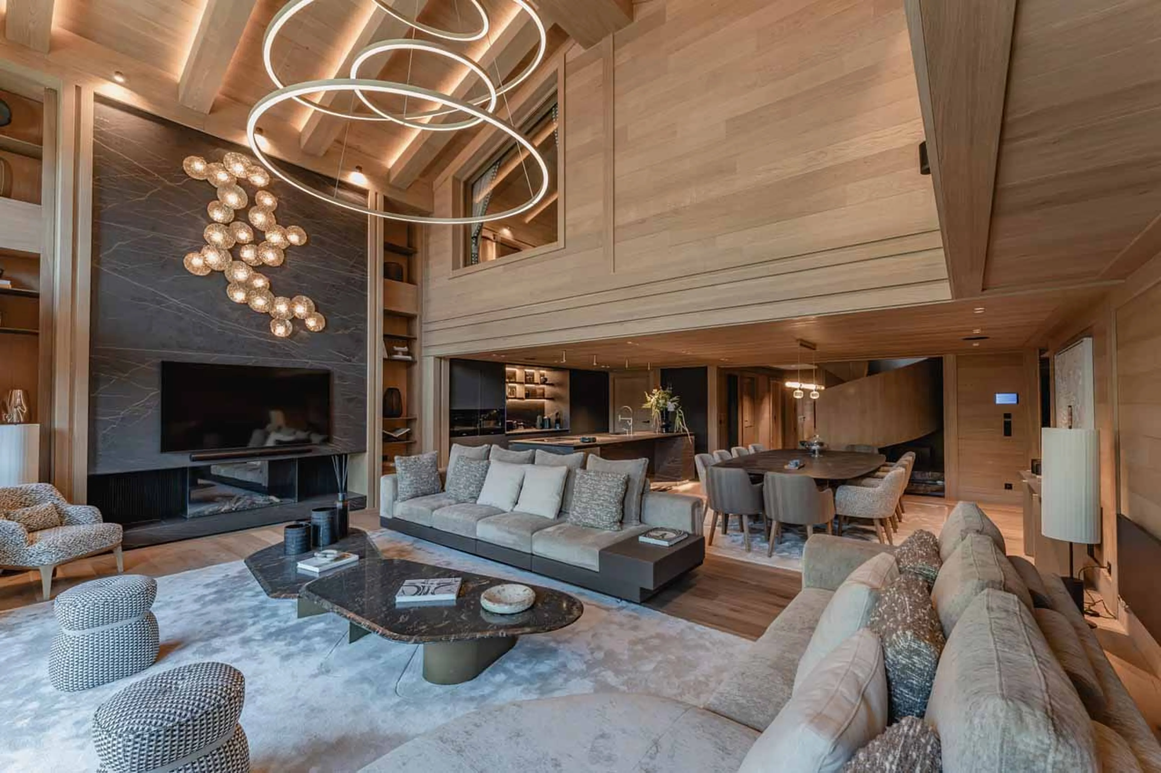 Living area open-plan at Apartment Pistini in Val d'Isere