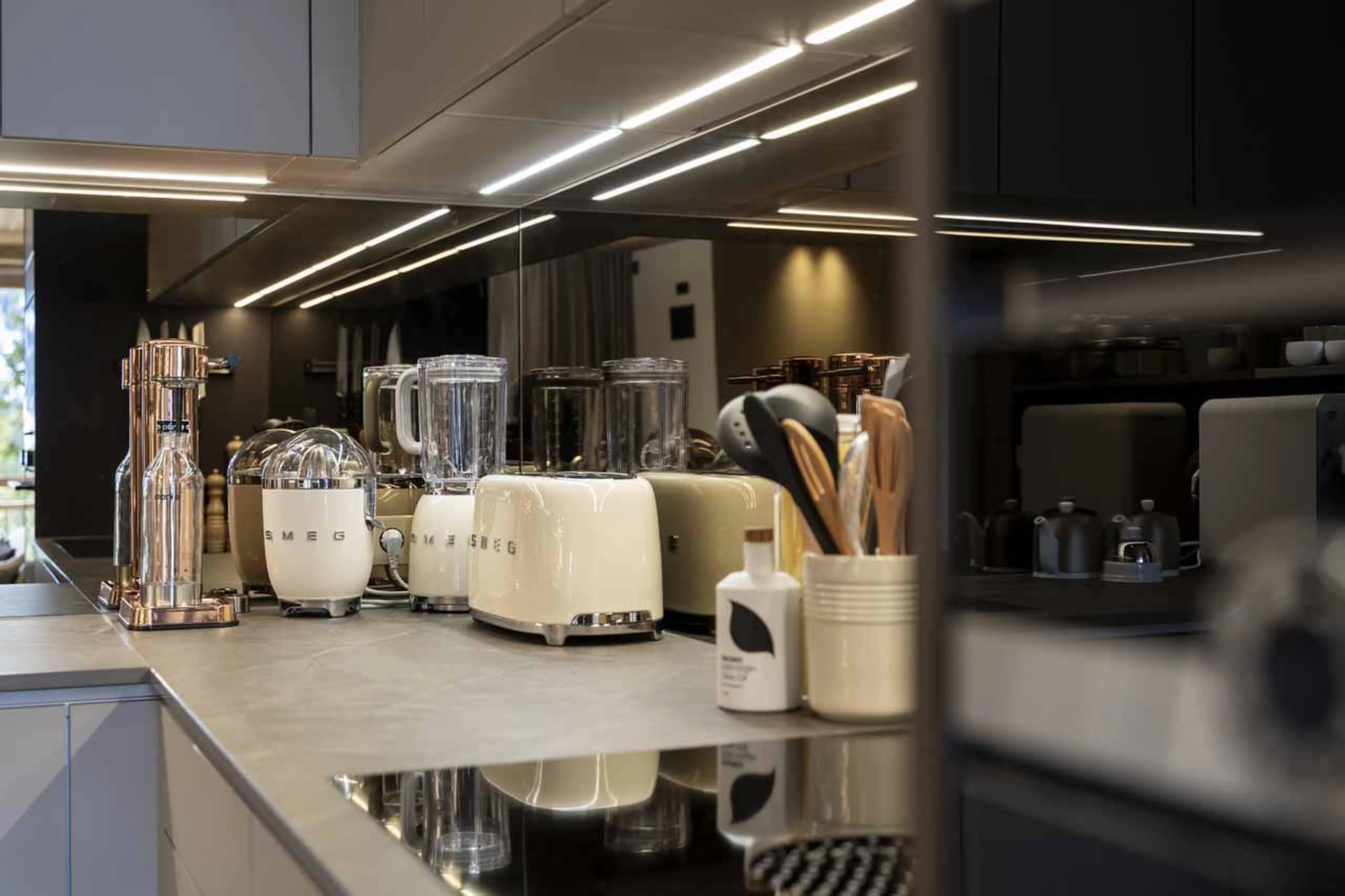 SMEG appliances at Apartment Portillo in Meribel