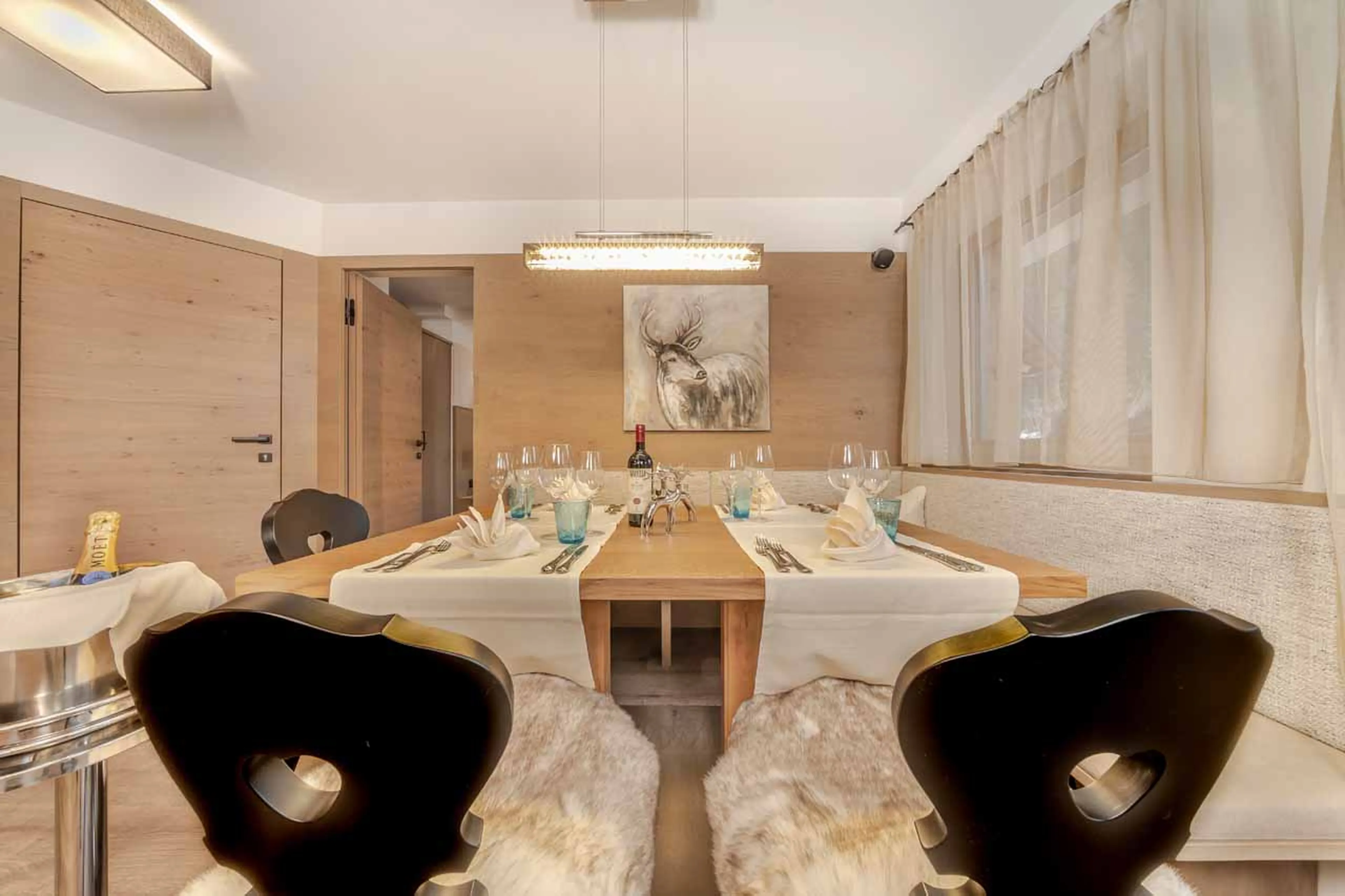 Dining table at Apartment Selva in Val Gardena