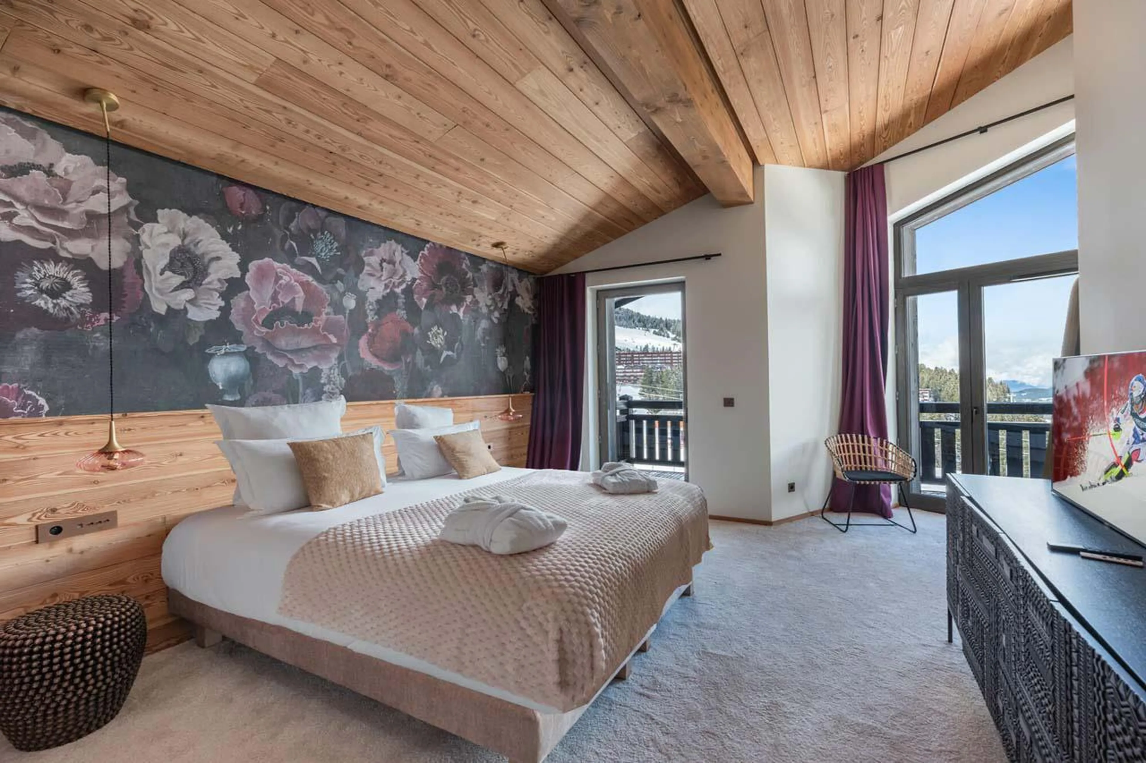 Double/twin bedroom at Apartment Sirio in Courchevel 1850