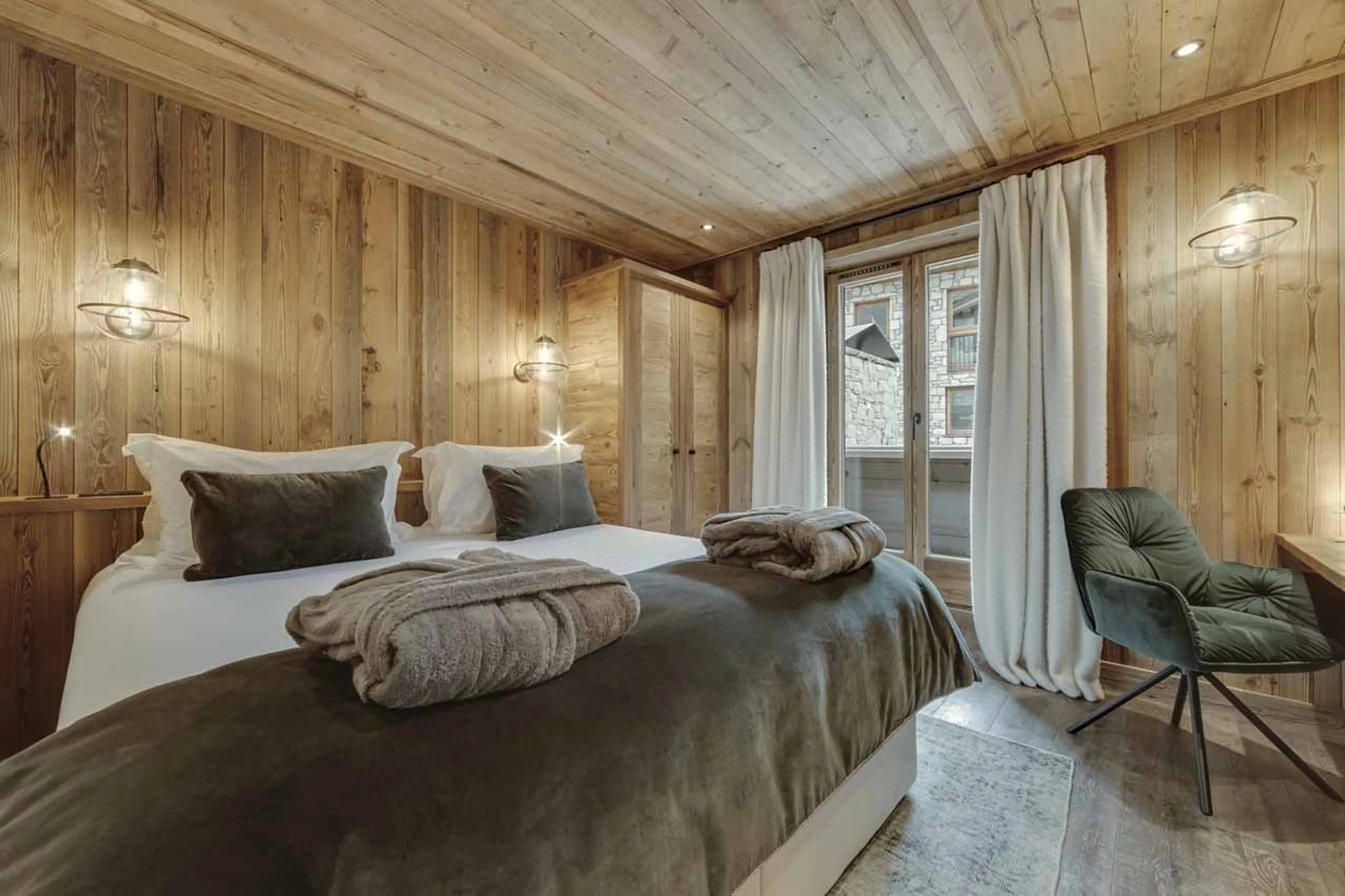 Bedroom three at Apartment Cala Slopeside in Val d'Isere