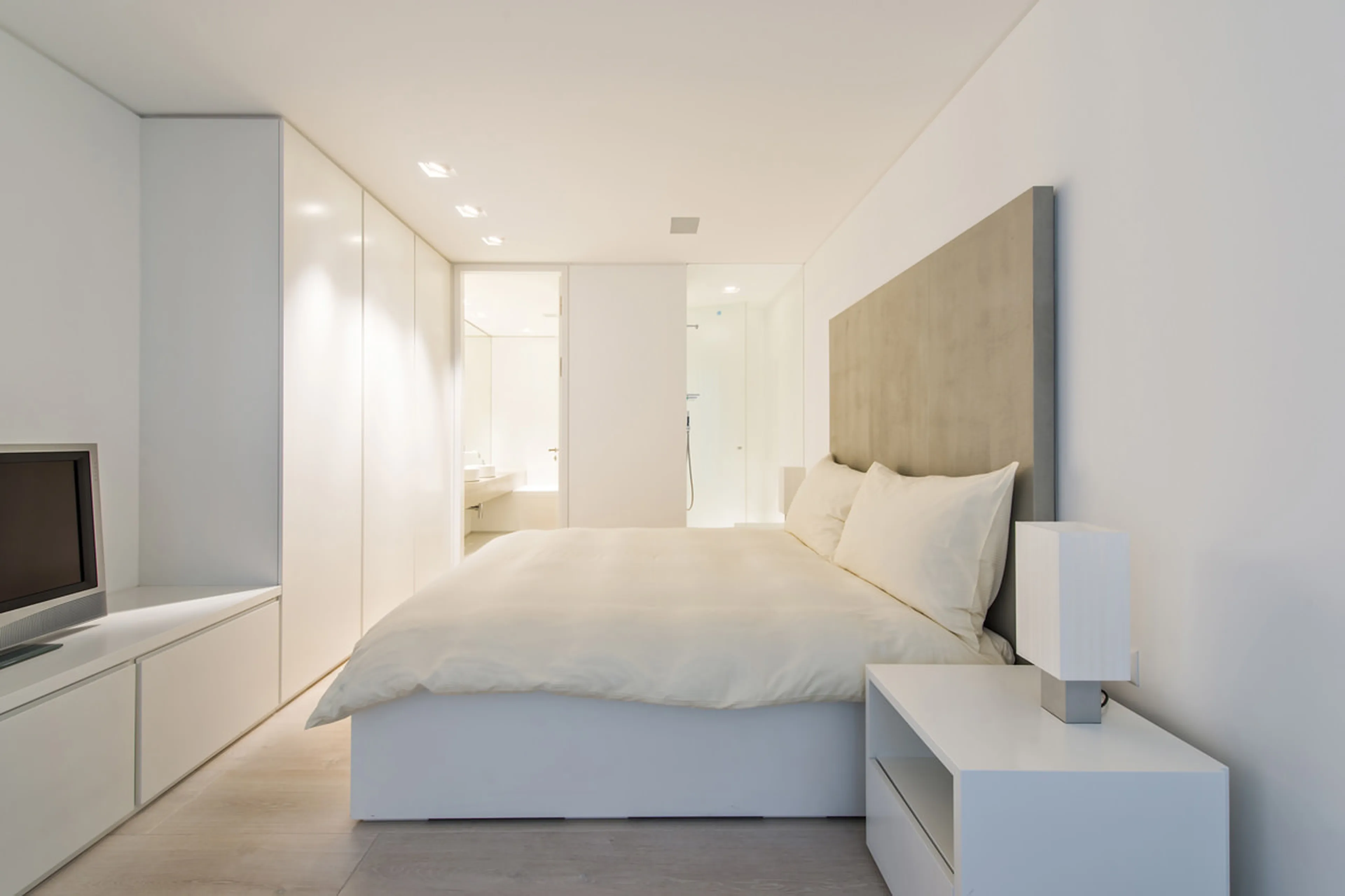 Third double bedroom in Apartment Snow White in St Moritz