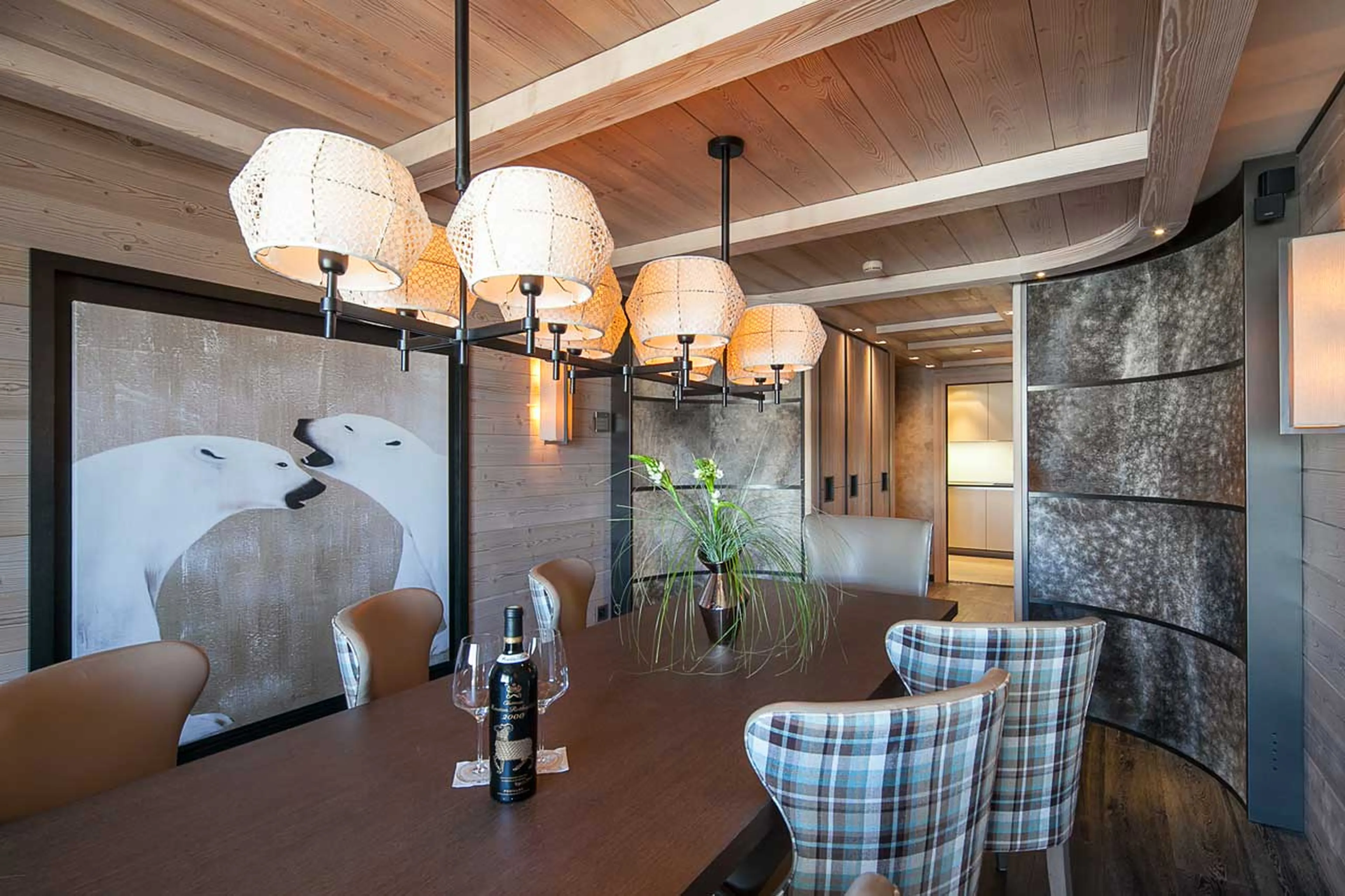 Dining table at Apartment Topaz in Courchevel 1850