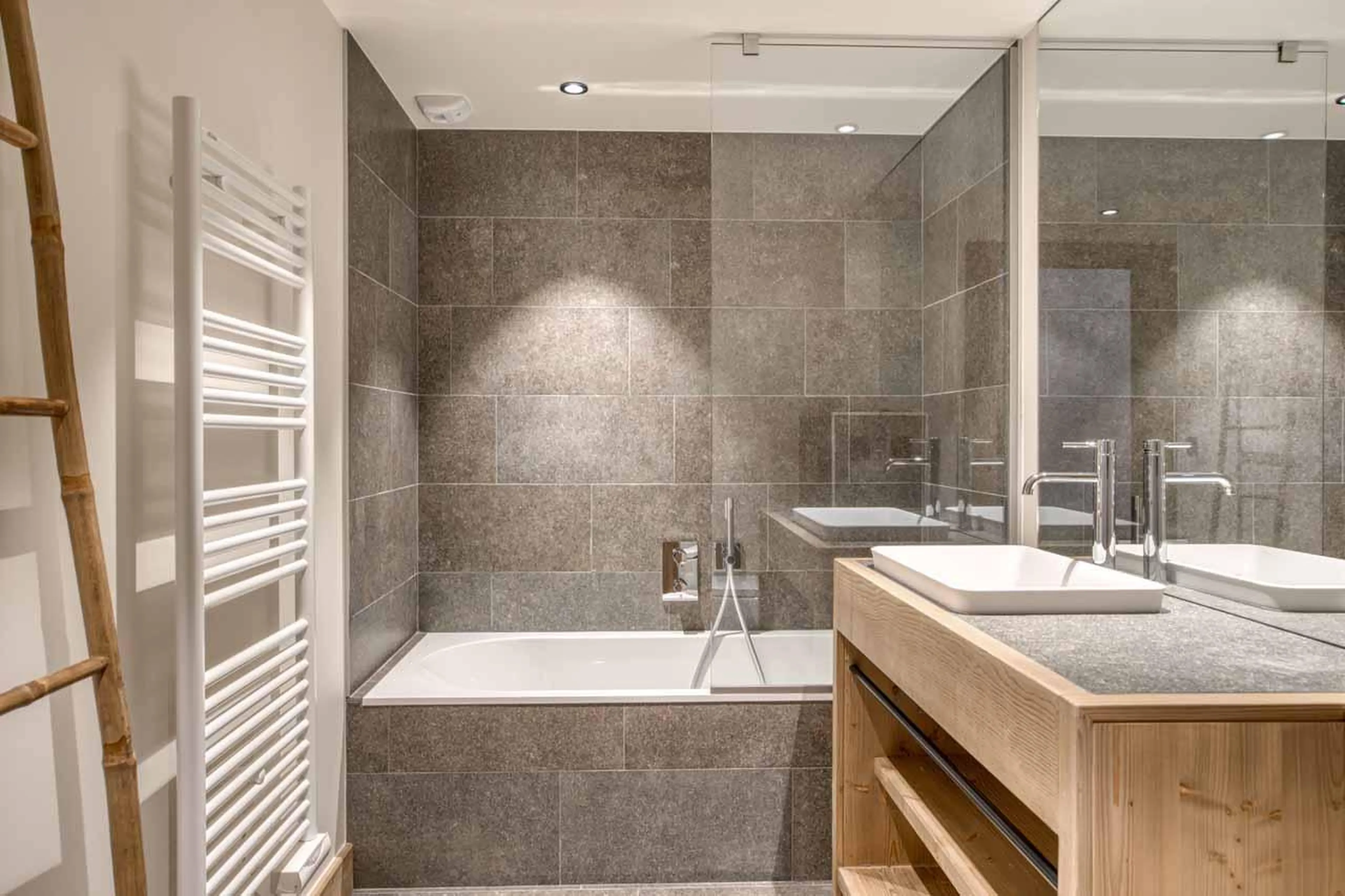 Shower room three at Apartment Tourmaline in Megeve