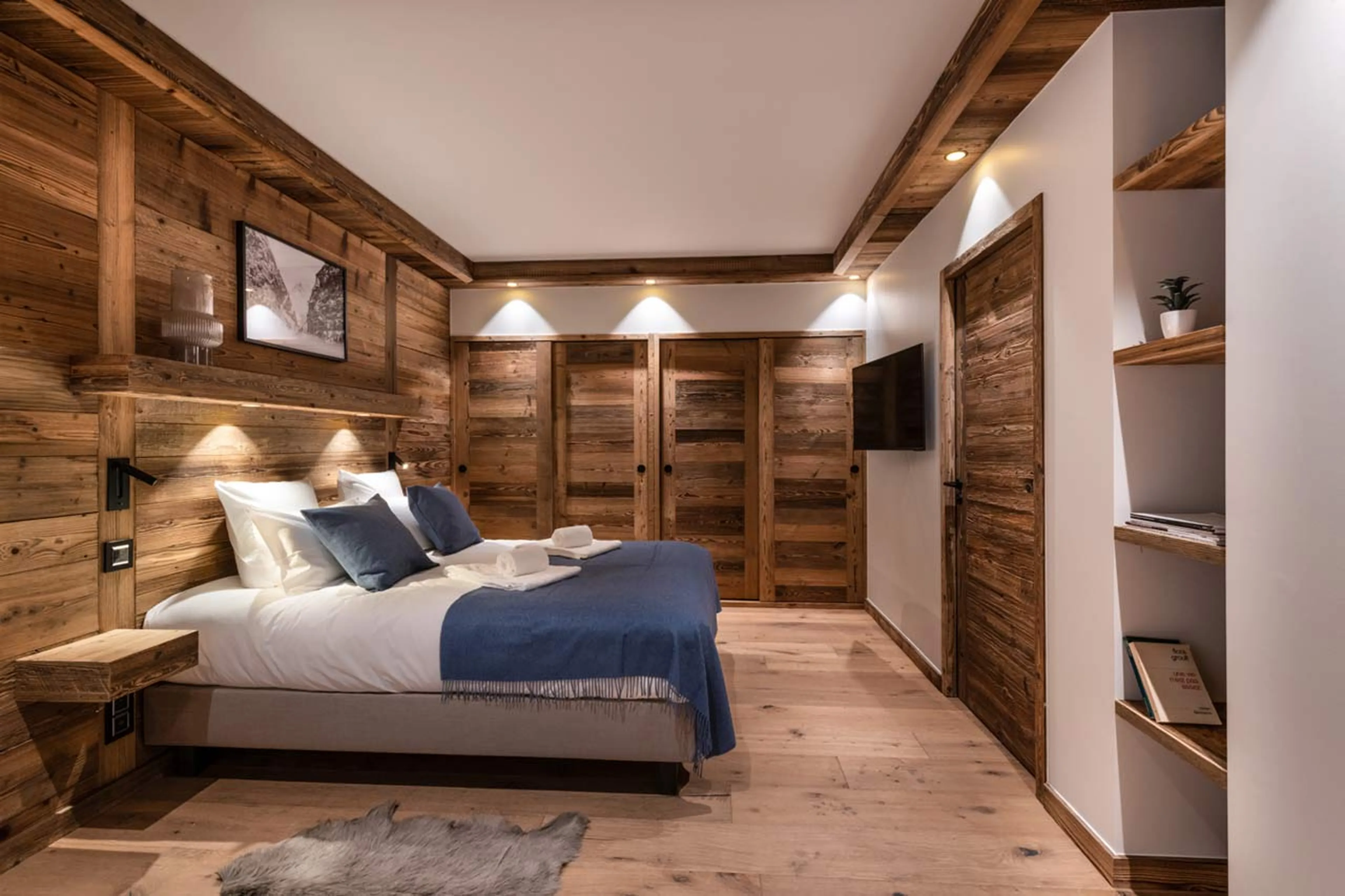 Bedroom one at Apartment Vail Lodge A01 in Val d'Isere