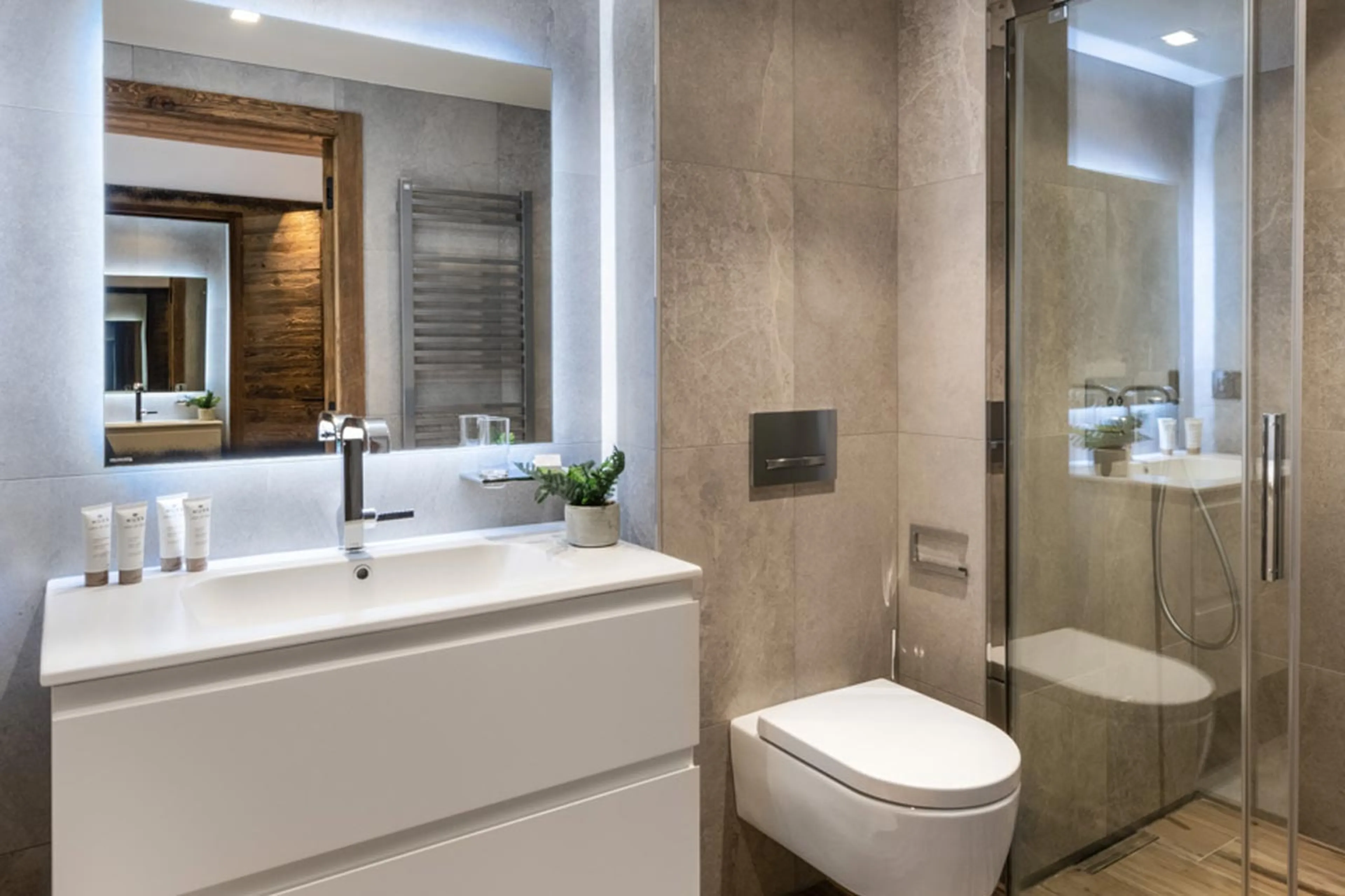 Shower room one at Apartment Vail Lodge A22 in Val d'Isere