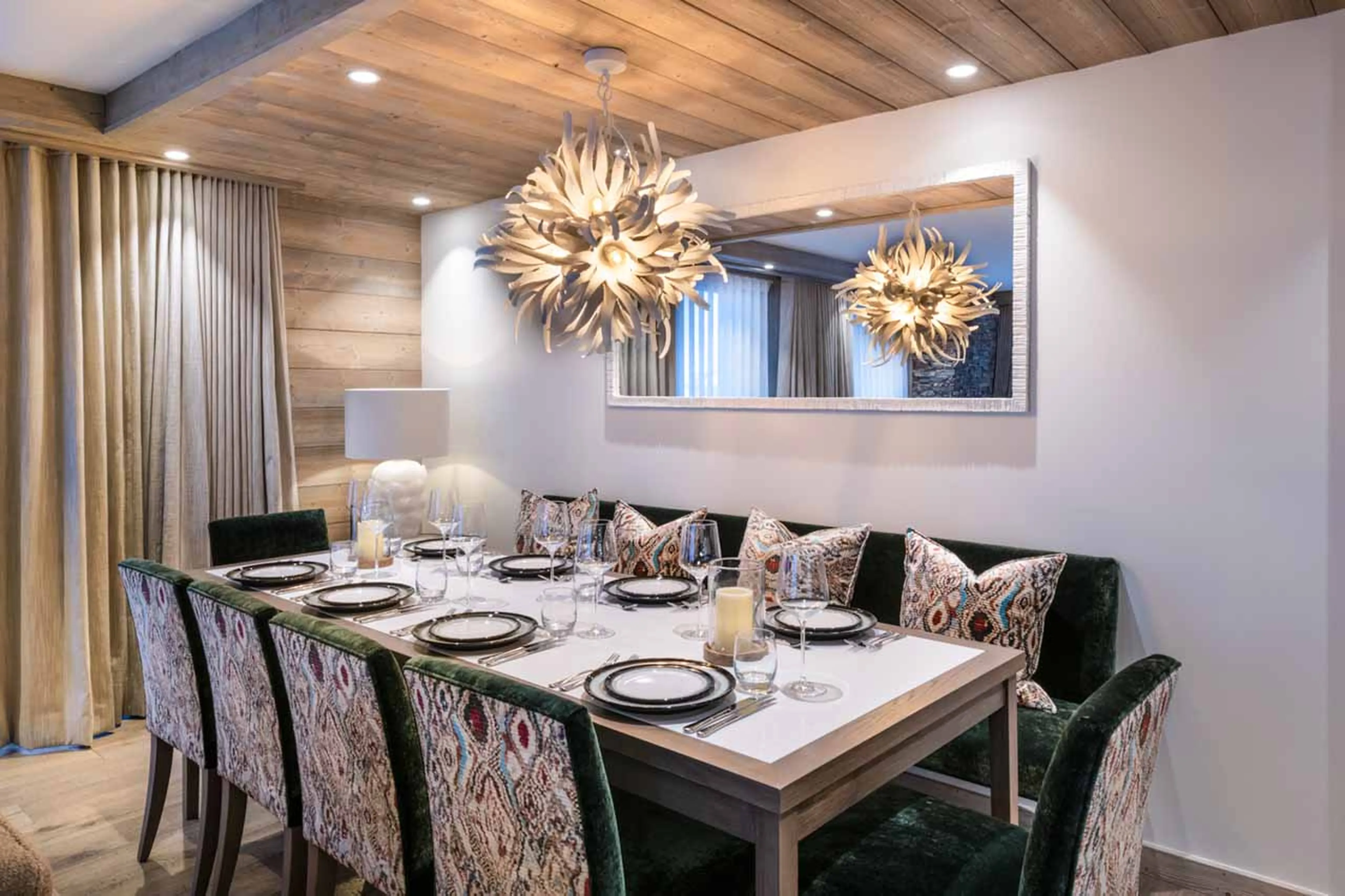 Dining area at Apartment Vail Lodge A11, Val d'Isere