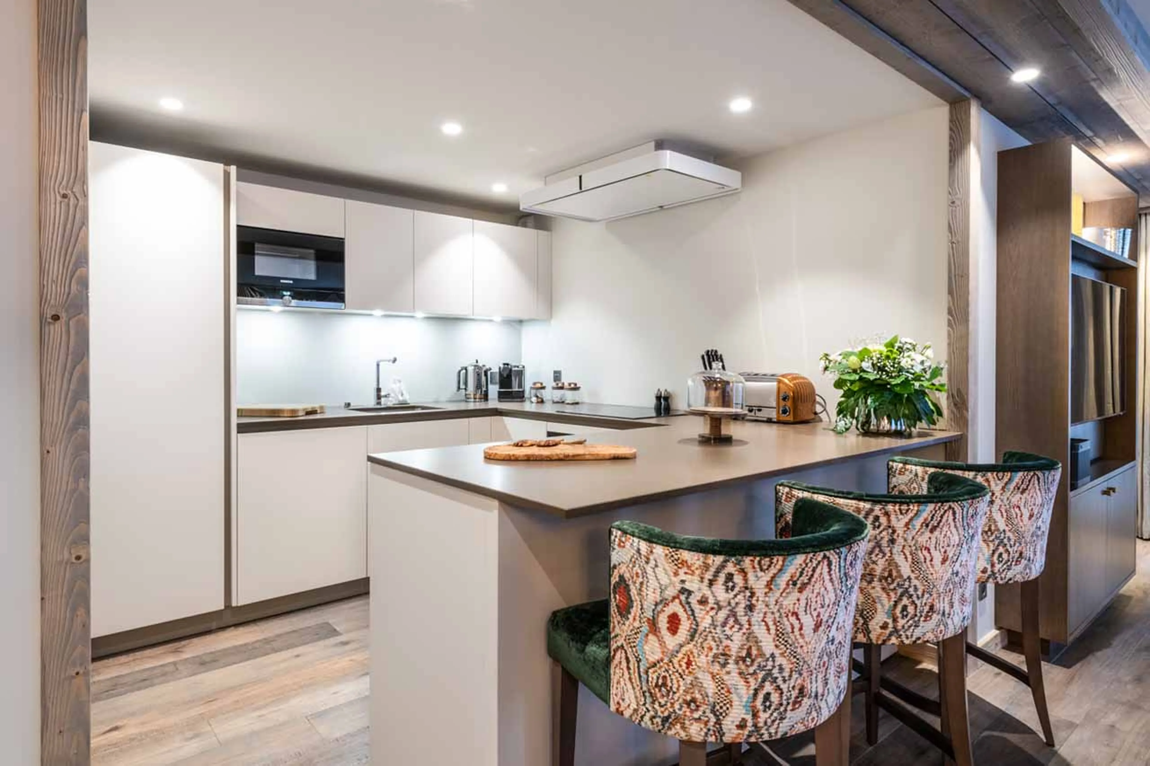 Kitchen at Apartment Vail Lodge A11, Val d'Isere