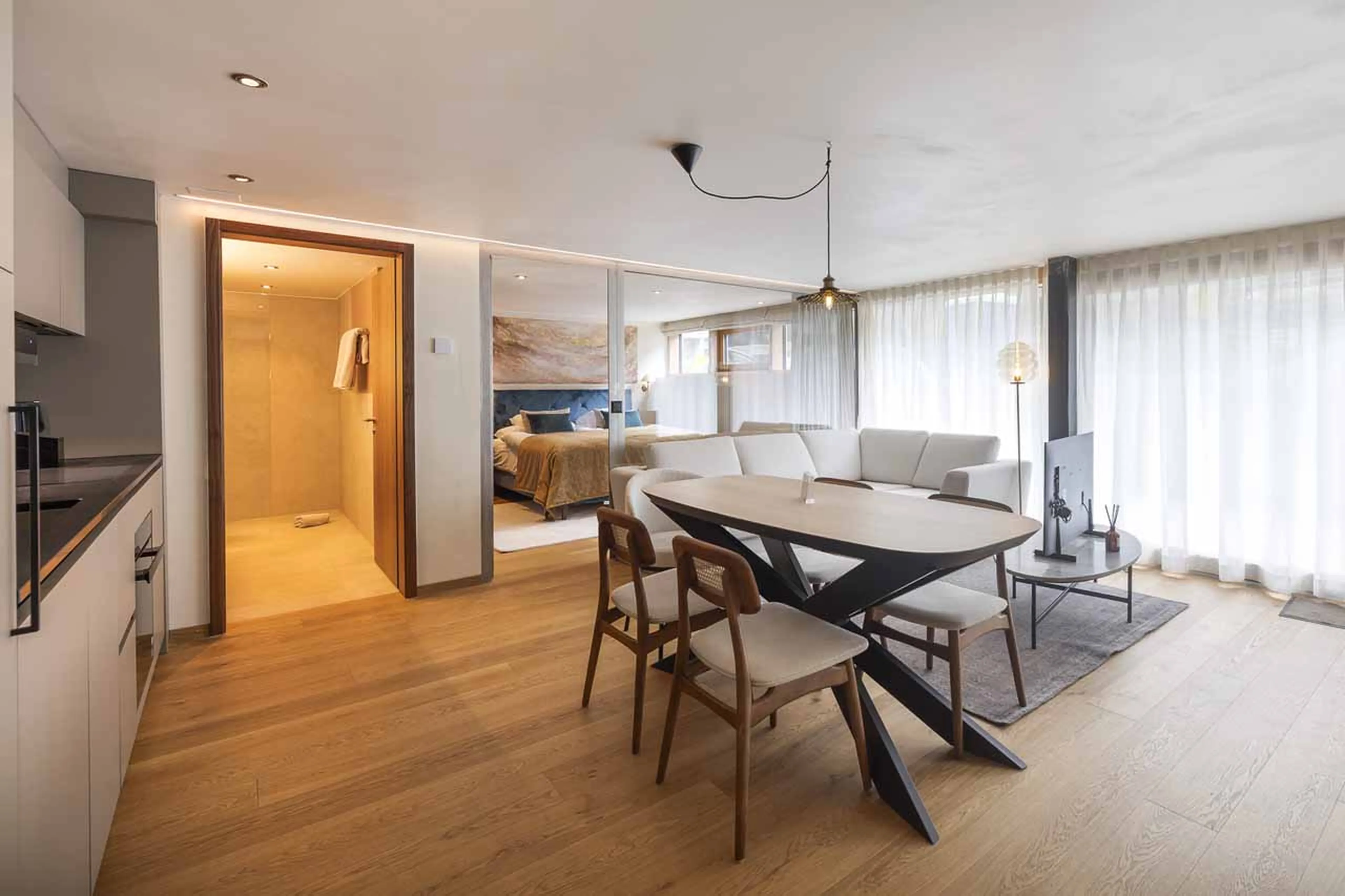 Dining area at Apartment Wild Heart in Zermatt