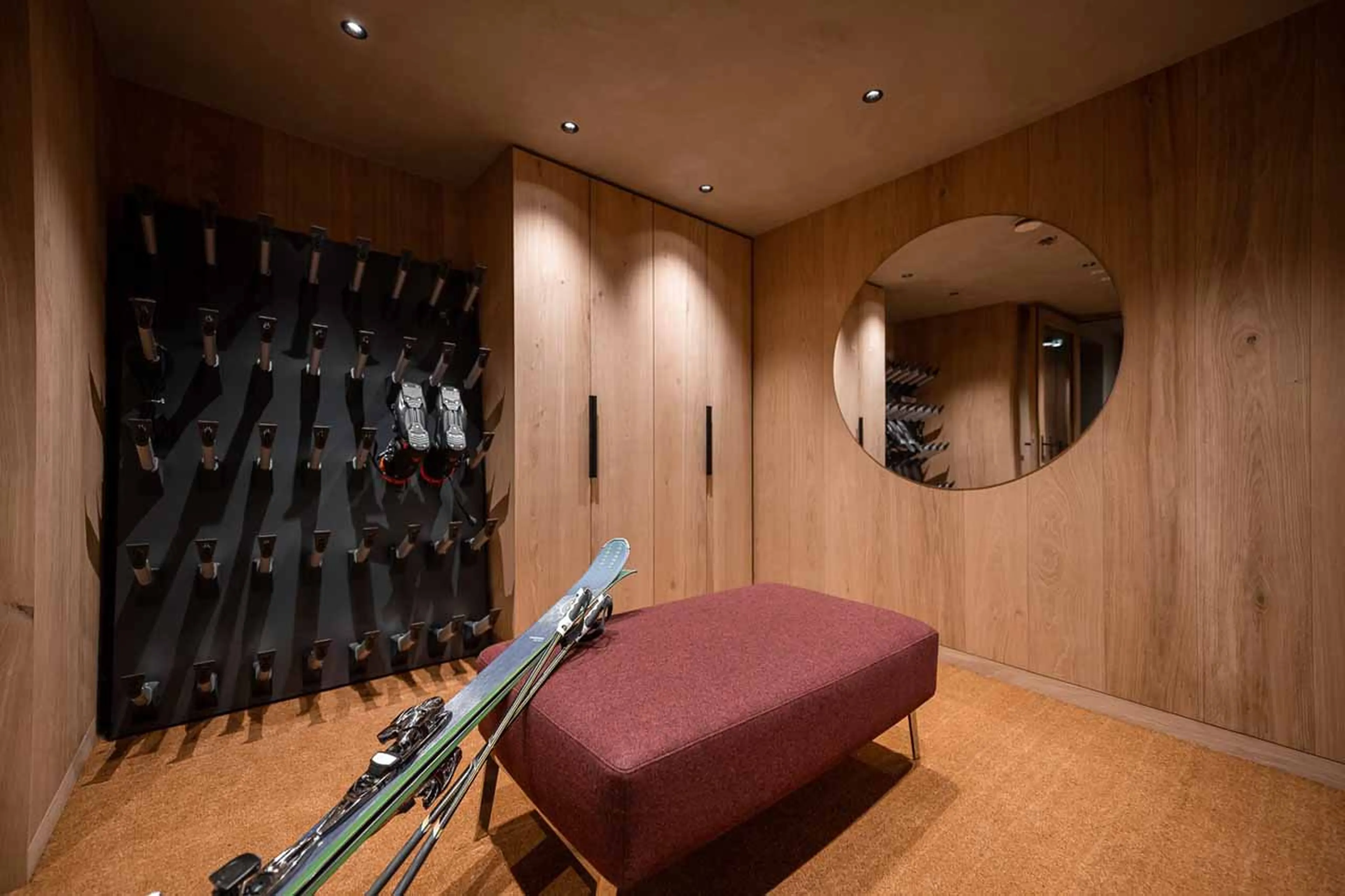 Ski room at Arla Modern Art Suite in Lech