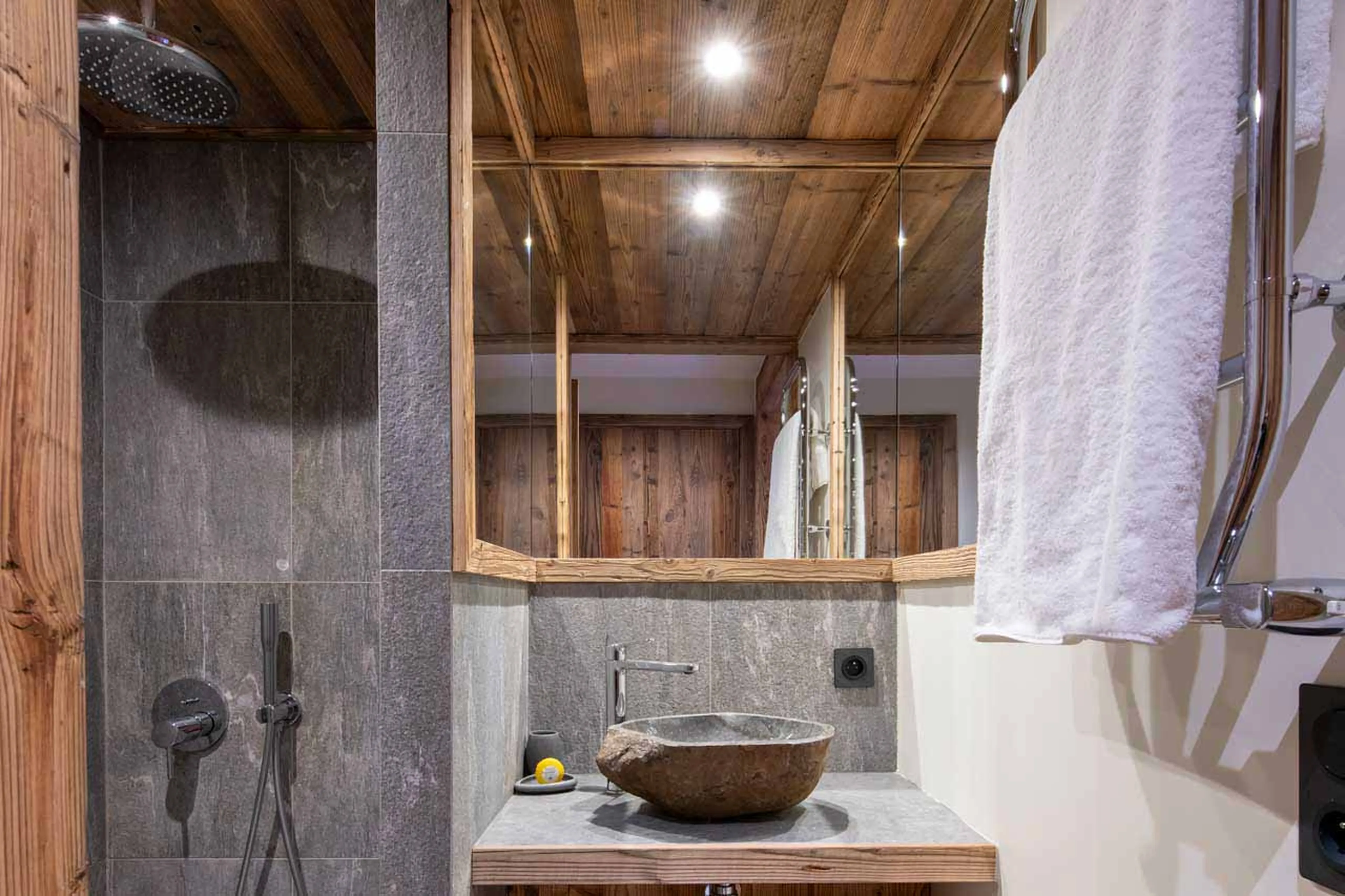 Shower room at Arolay Apartment 2 in Val d'Isere