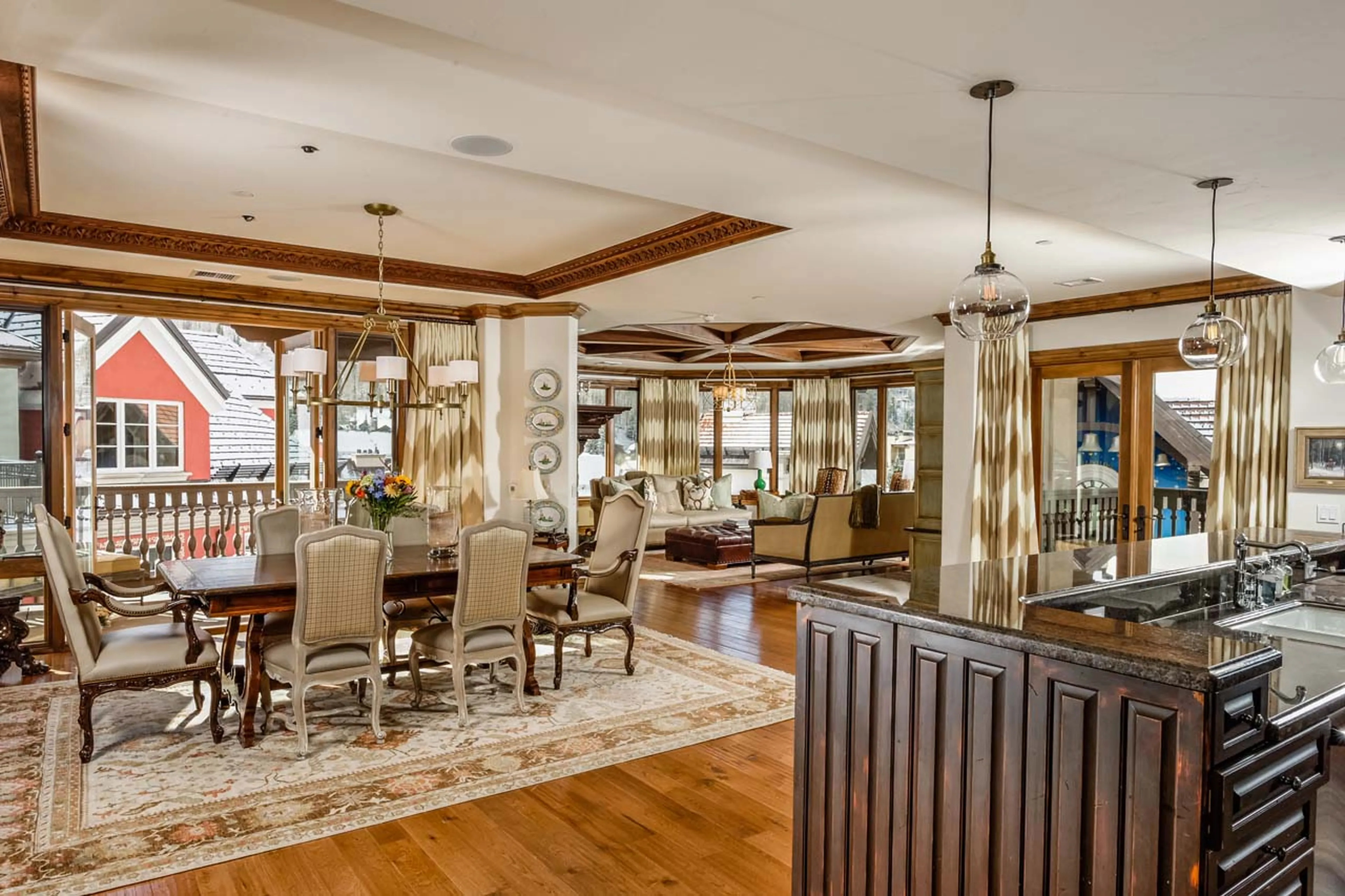 Dining area at Arrabelle Retreat in Vail