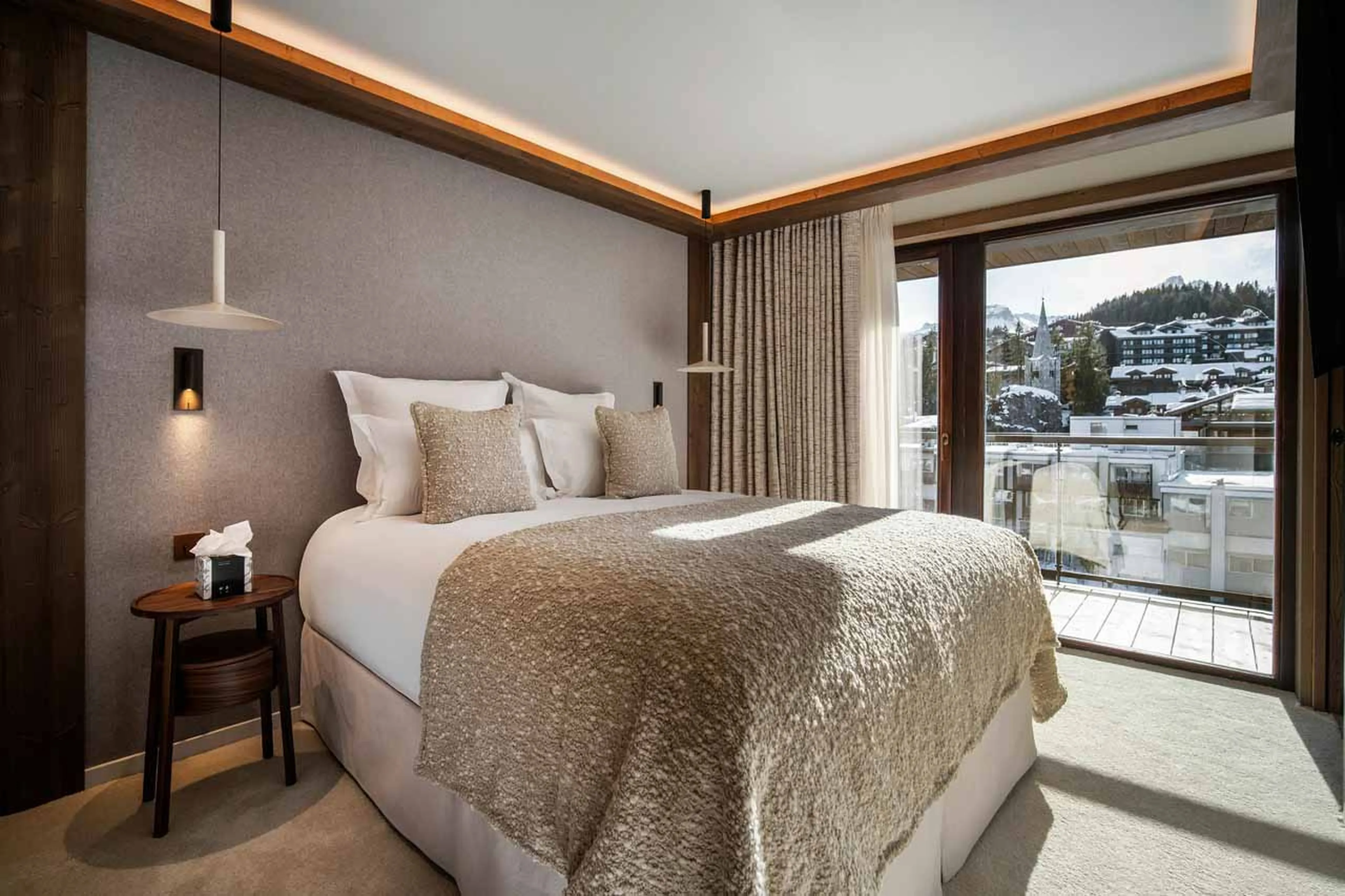Double bedroom in Apartment Atmosphere 901, Courchevel 1850