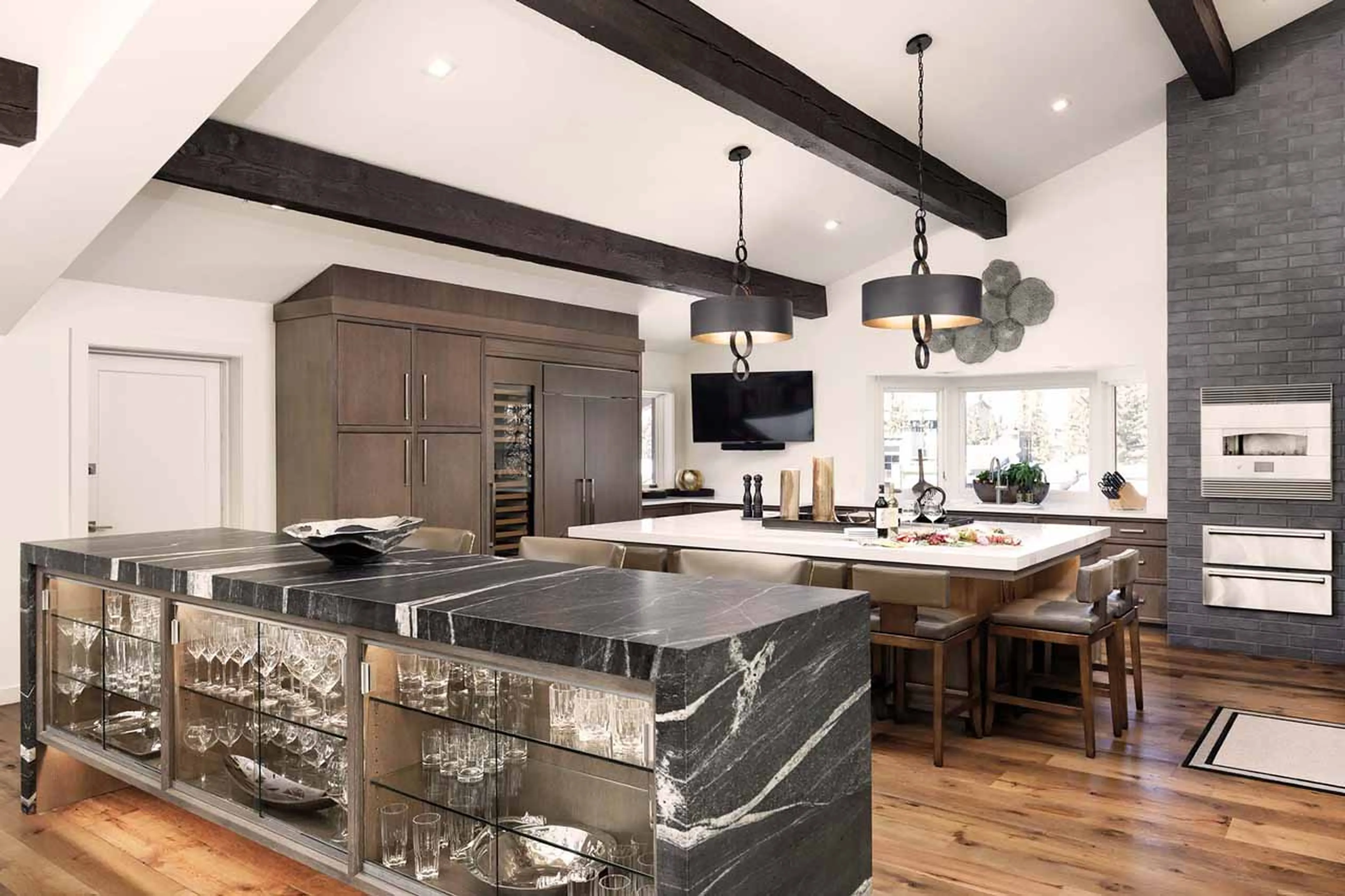 Breakfast bar at  Avanti Chalet in Vail