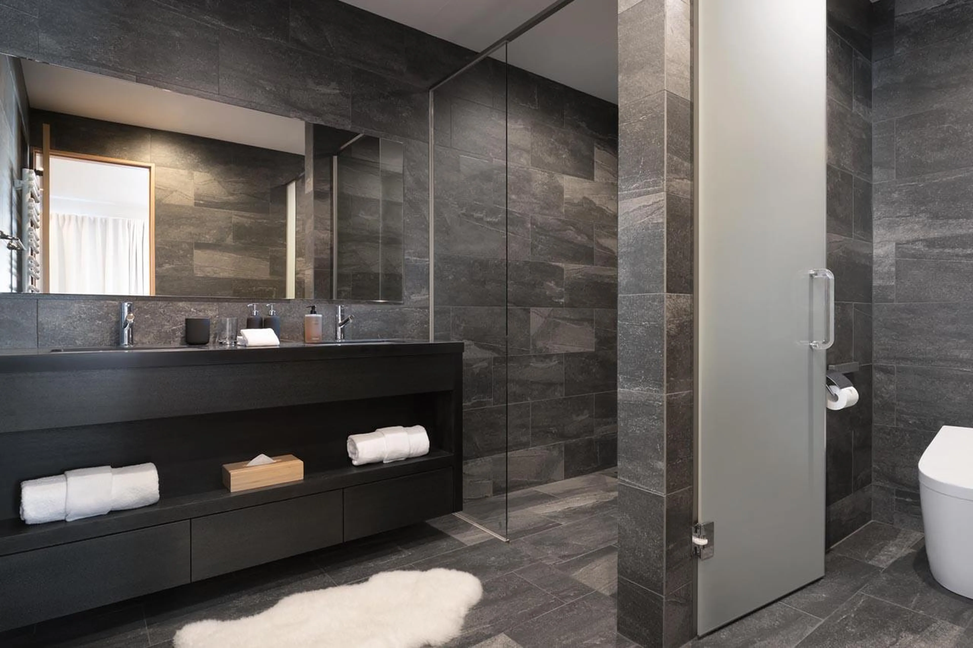 Bedroom 1 en-suite at Awayuki Villa in Niseko