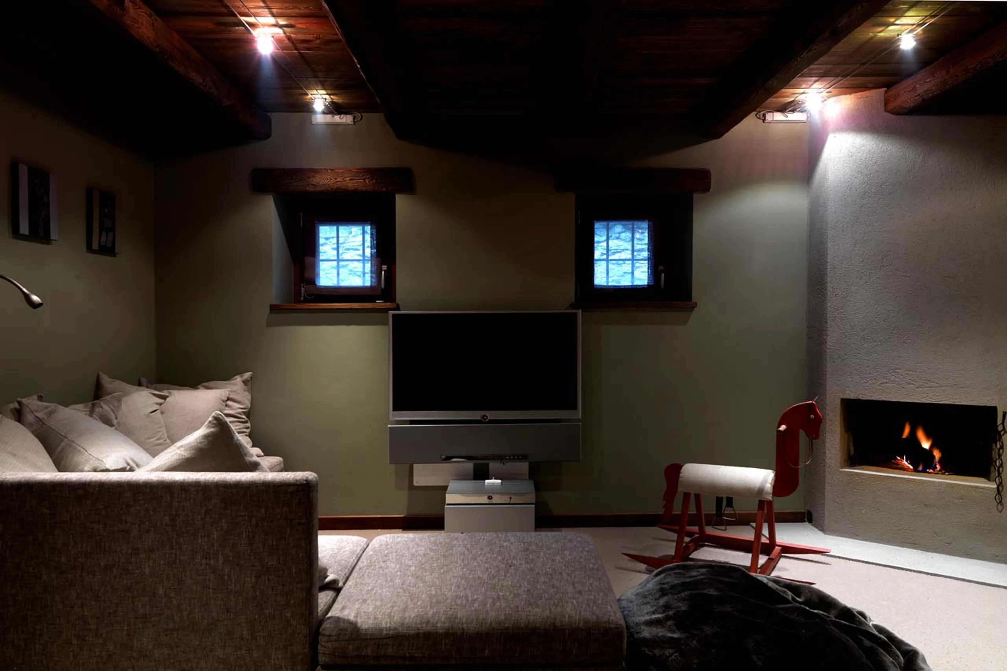 Media room at Baita 1697 in Piedmont