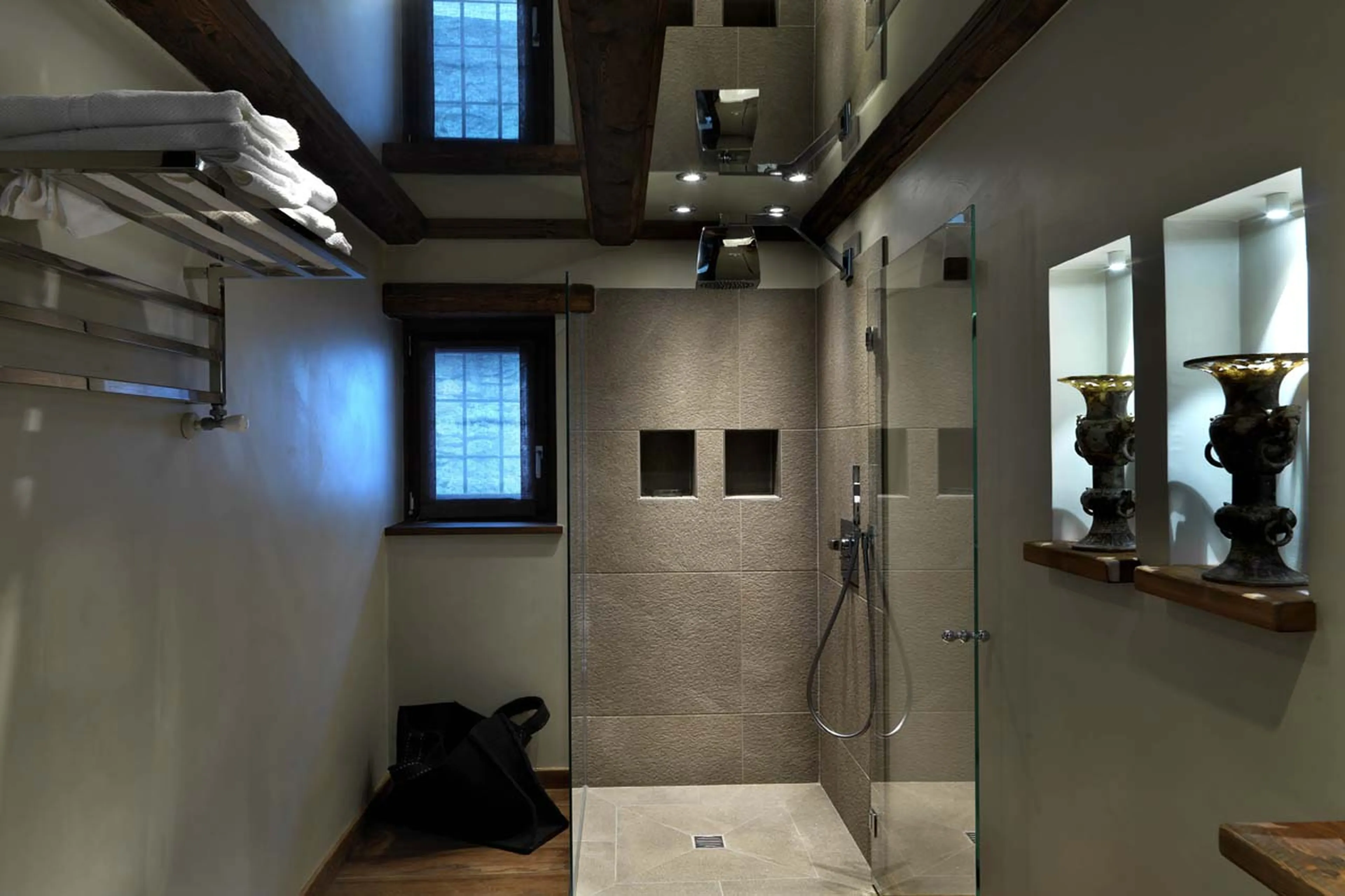 En-suite shower room at Baita 1697 in Piedmont