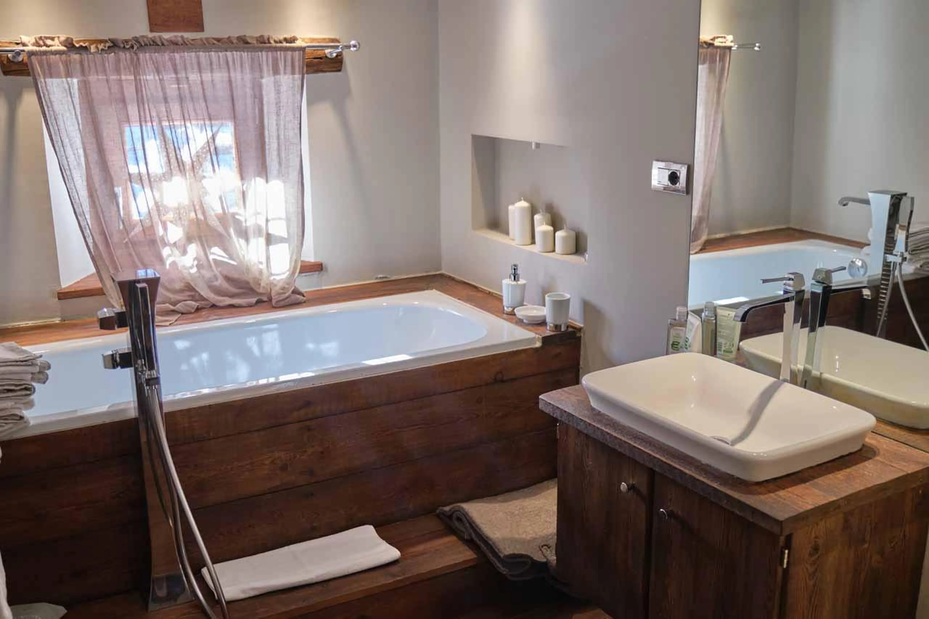 En-suite bathroom at Baita 1697 in Piedmont