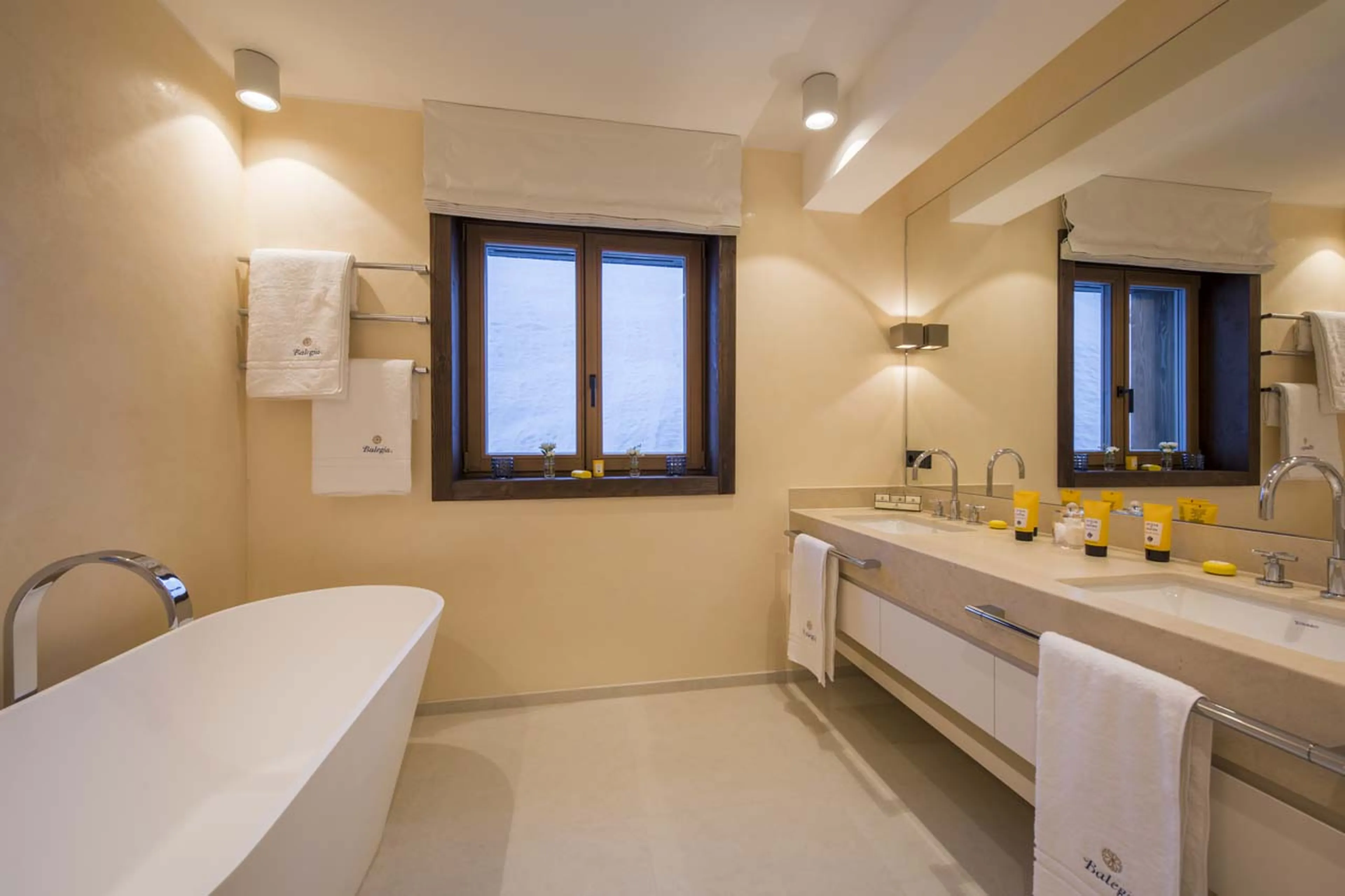 Bathroom three at Exterior of Balegia Apartment 3 in Lech