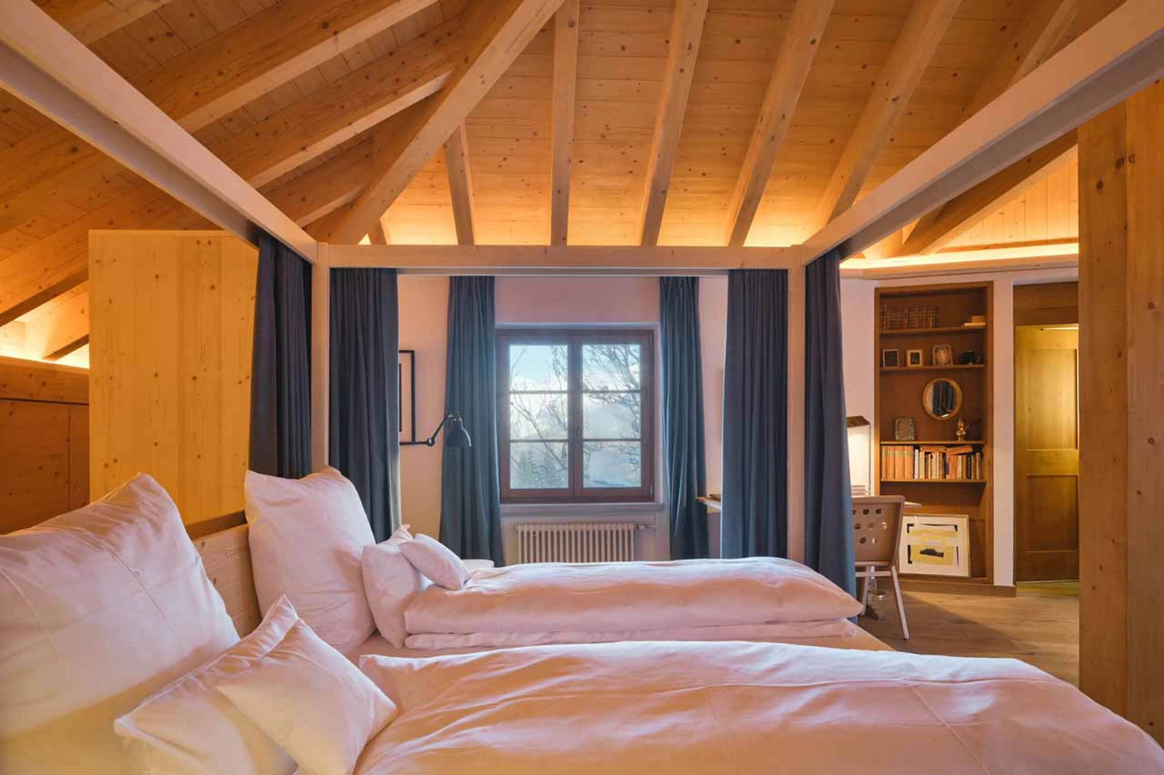 Bedroom 3 beds at Chesa Bellaria in St Moritz