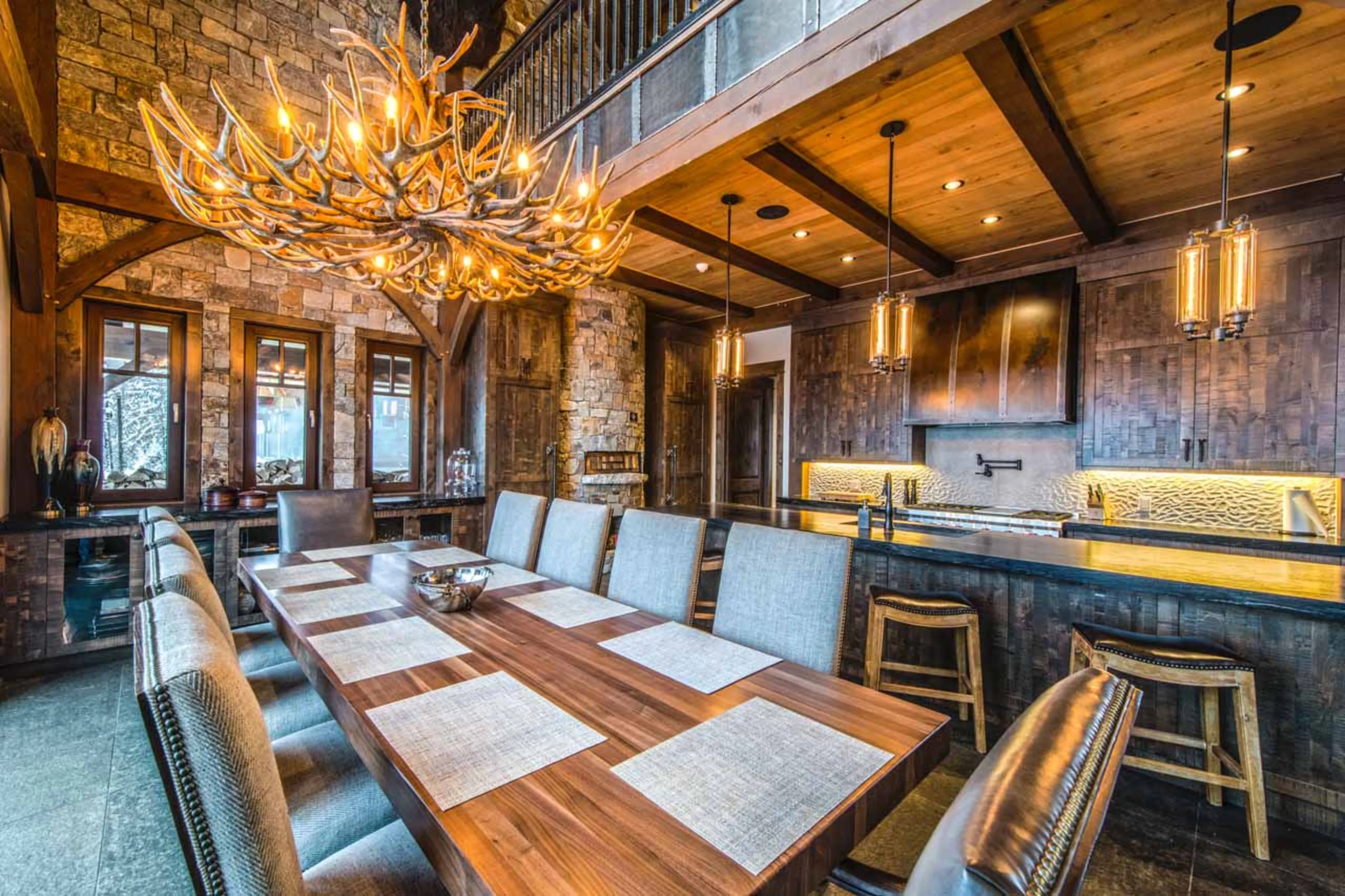 Dining table at Bison Lodge in Revelstoke