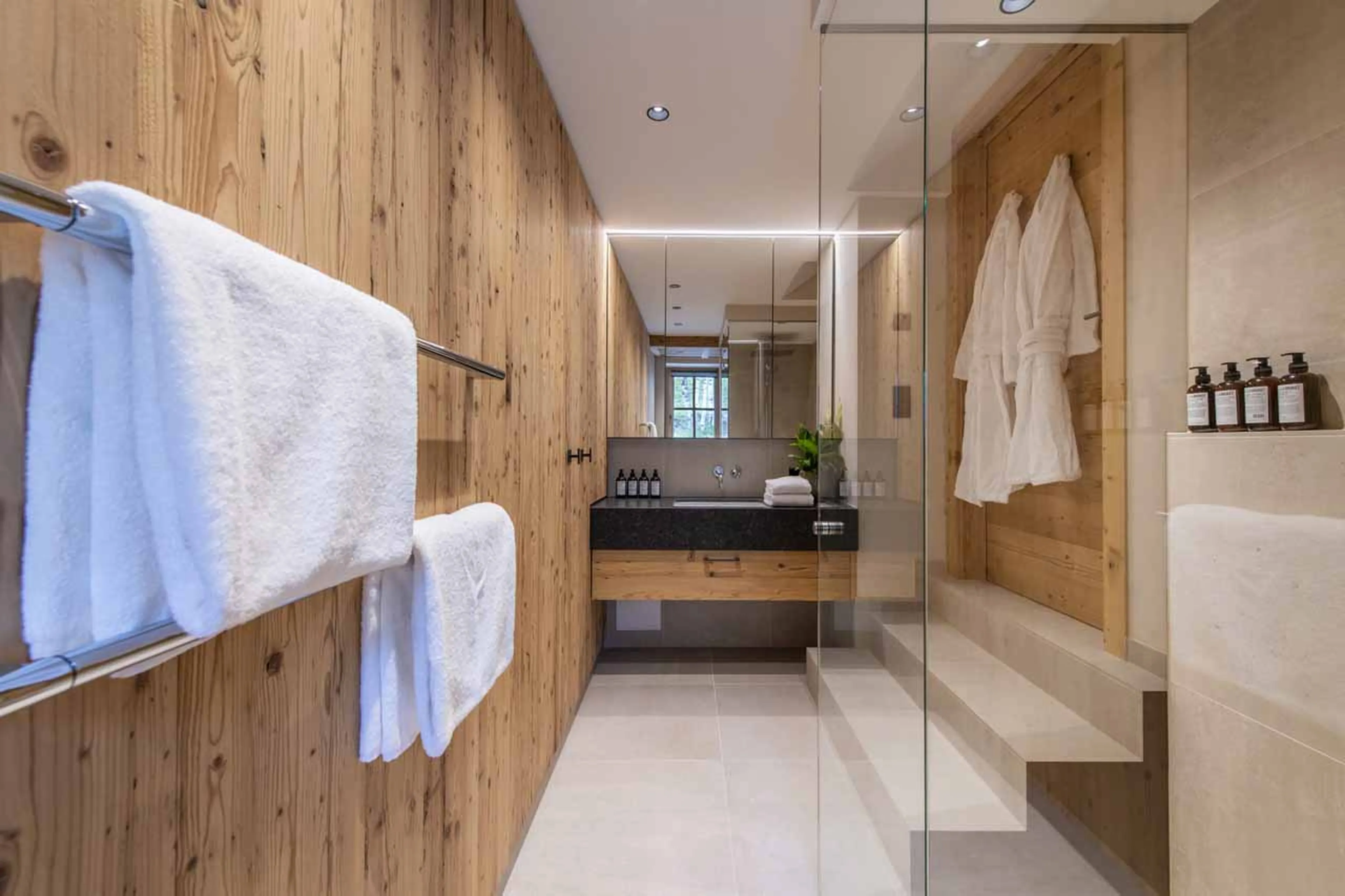 Shower room at Apartment Brunnenhof 10 in Lech