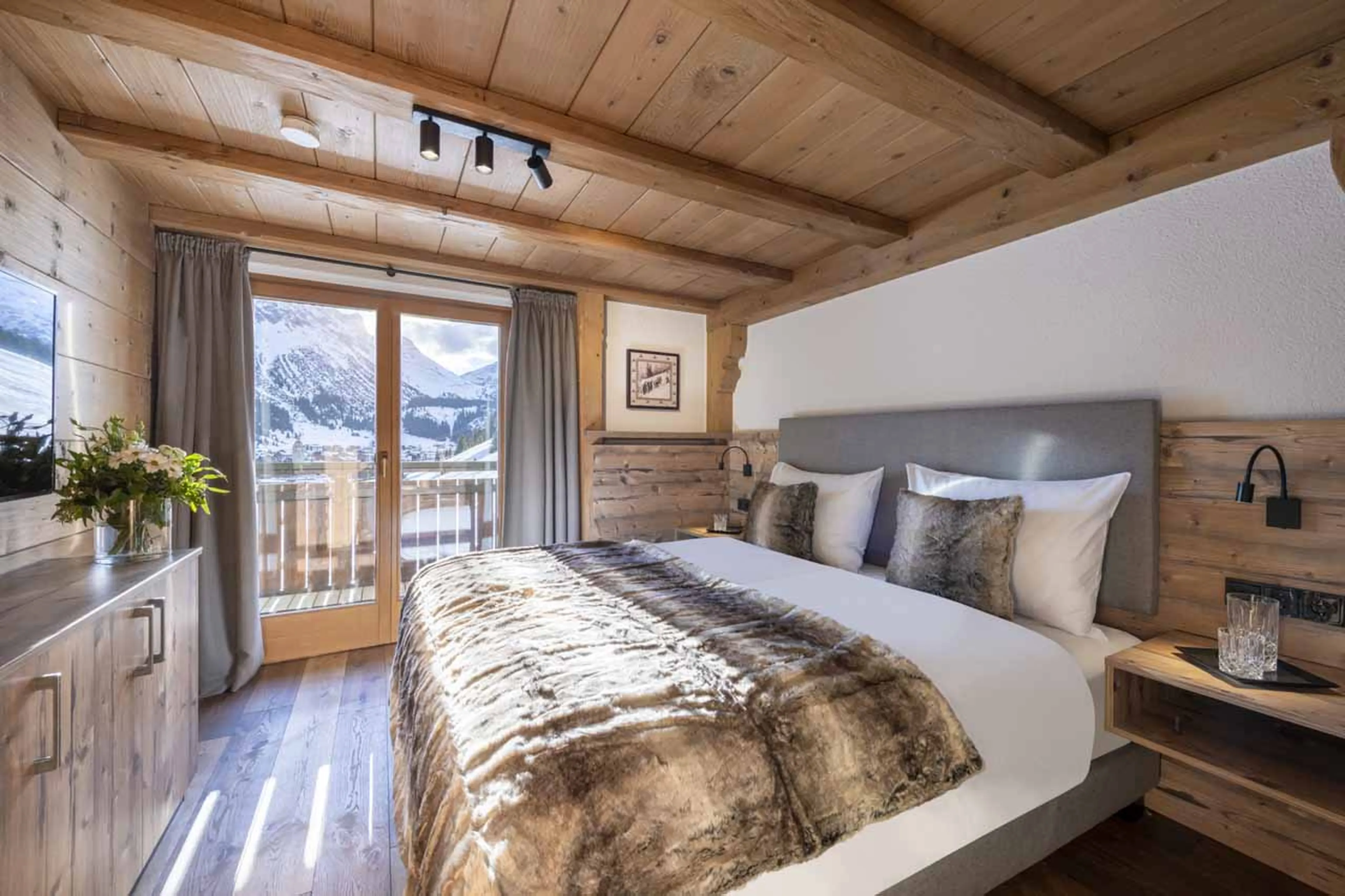 Balcony access at Buhlhof Penthouse in Lech
