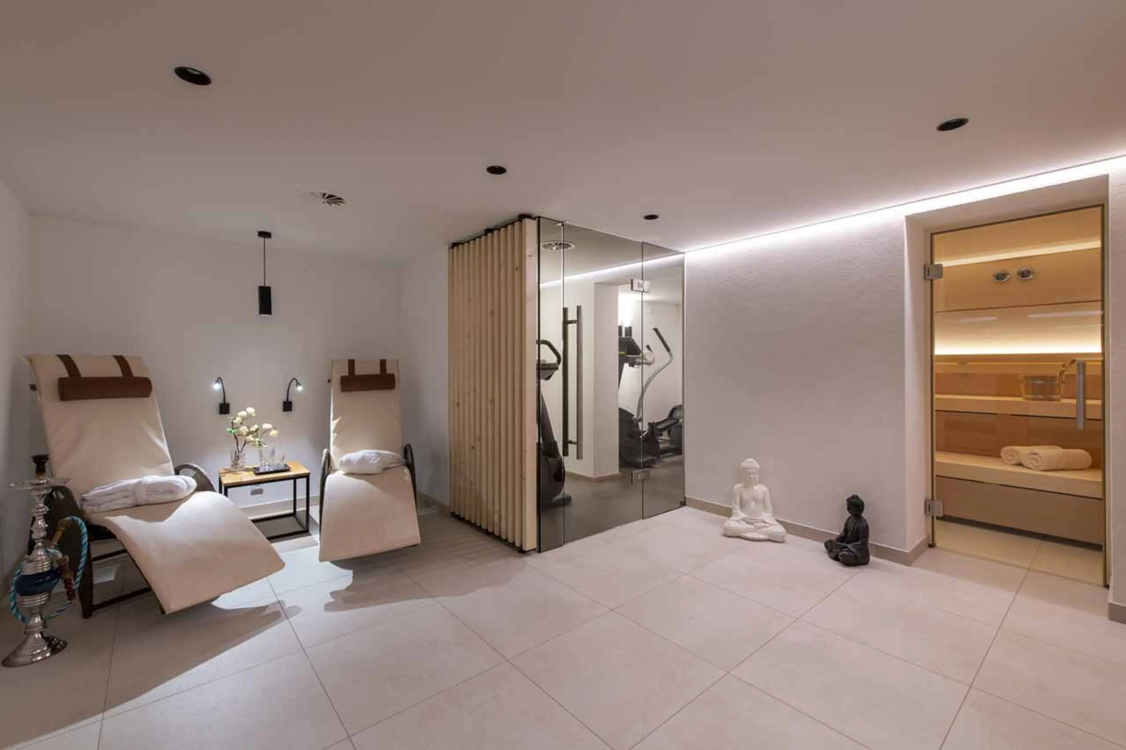 Spa relaxation at Buhlhof Penthouse in Lech