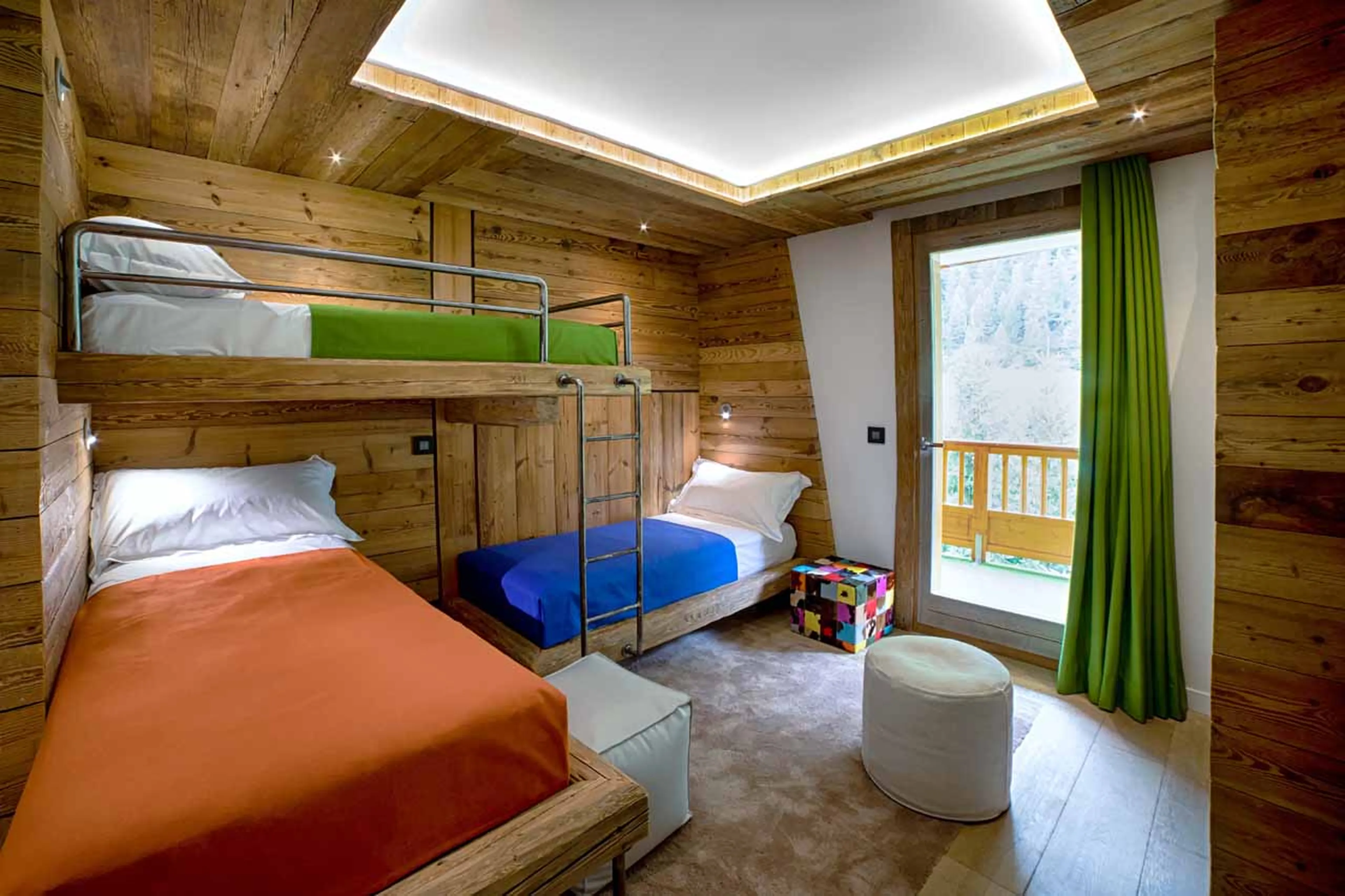 Children's bunk room at Apartment Cap Crystal Lodge in Tignes