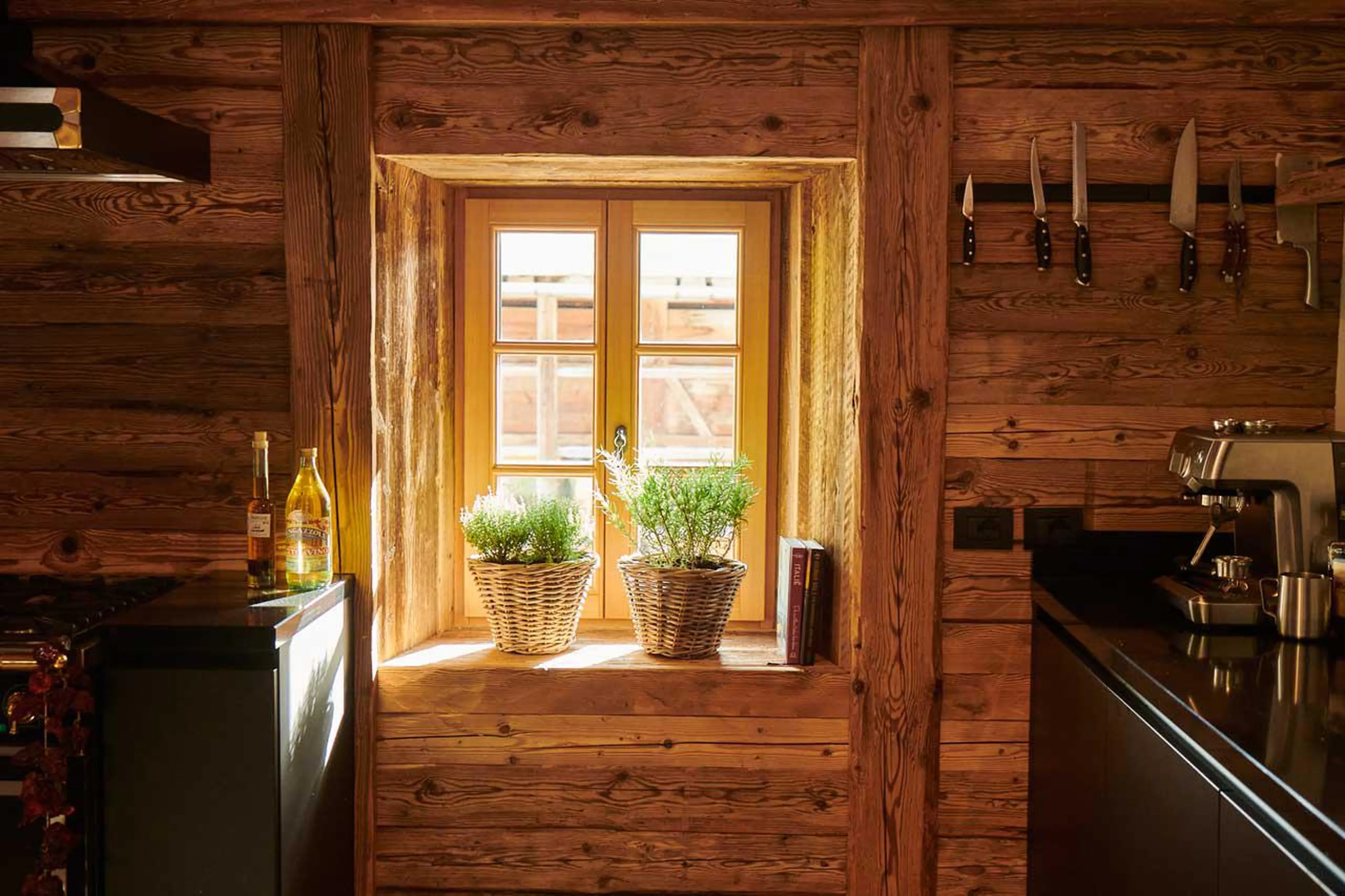 Kitchen window at Casa Tra Cime in Arabba